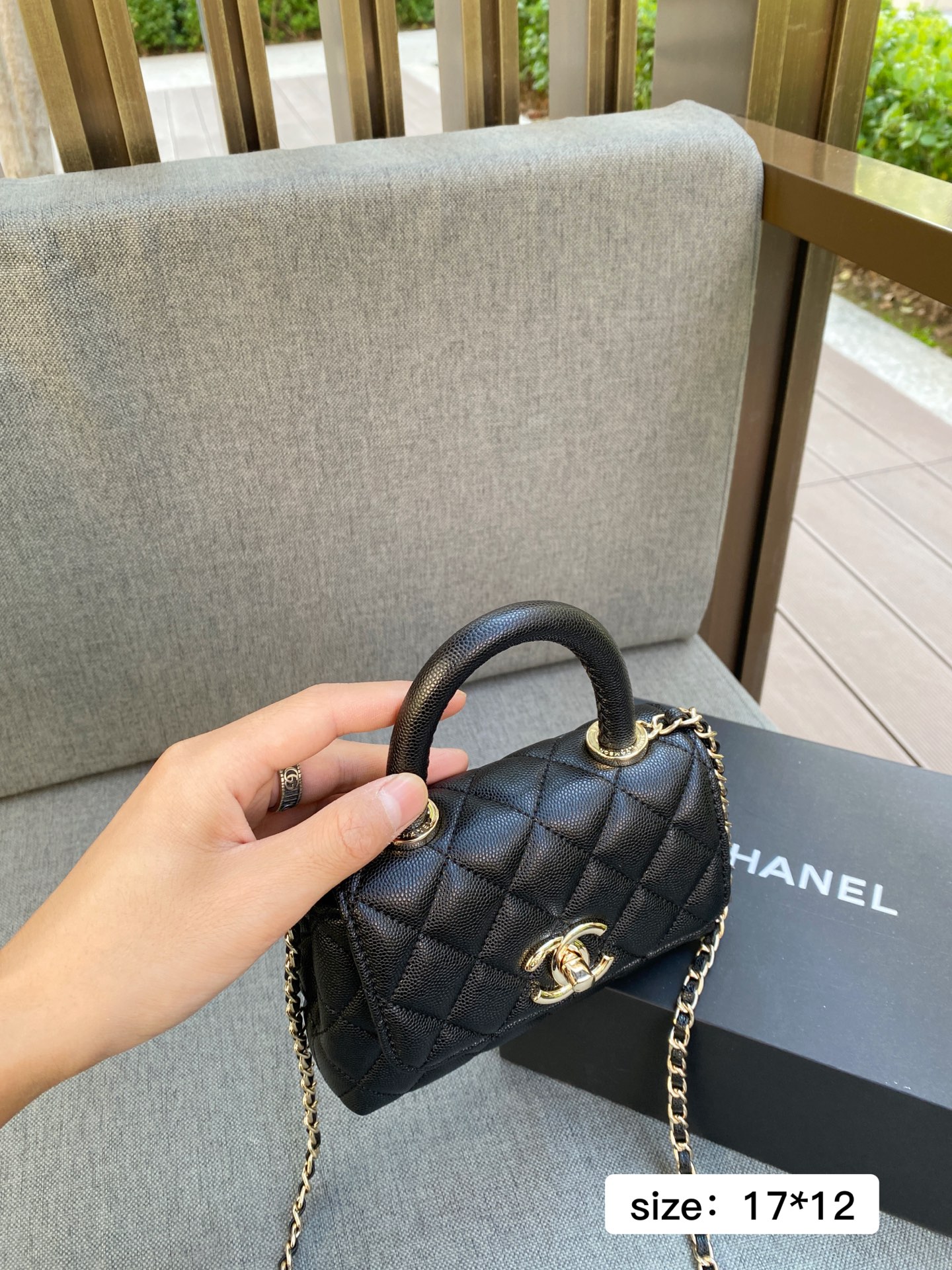 シャネル ミニハンドバッグ 黒 17*12cm 二つ折りチェーン 1色入 🖤 - 画像 5