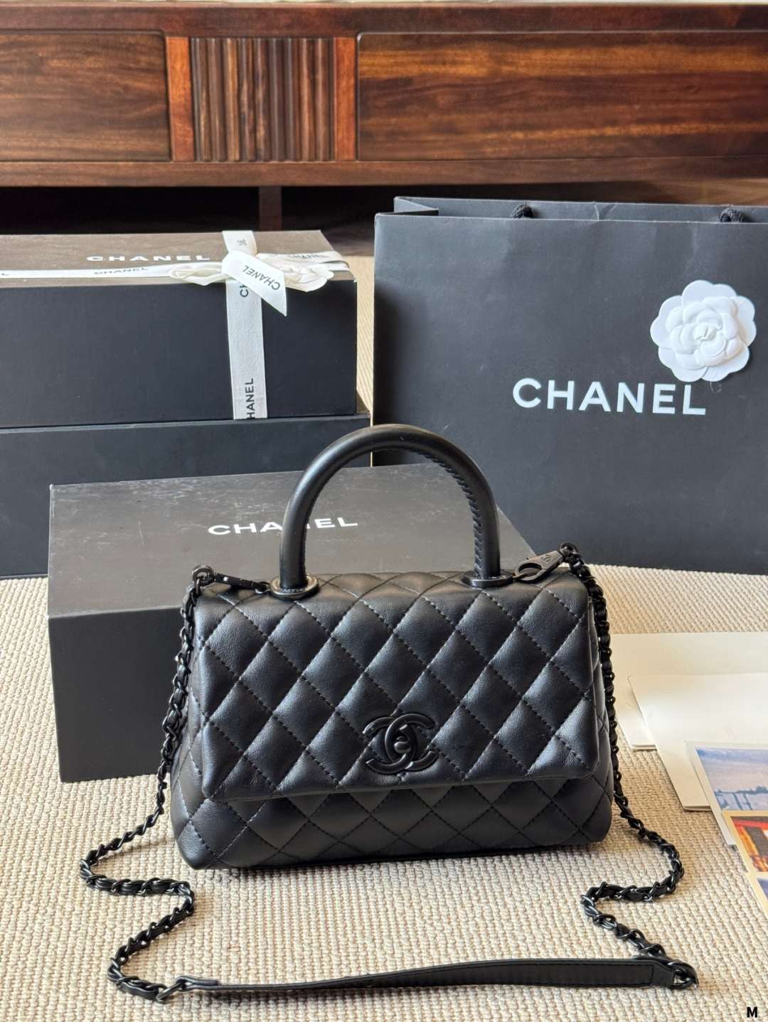 CHANEL マトラッセ ミニハンドバッグ 黒 1色 🖤