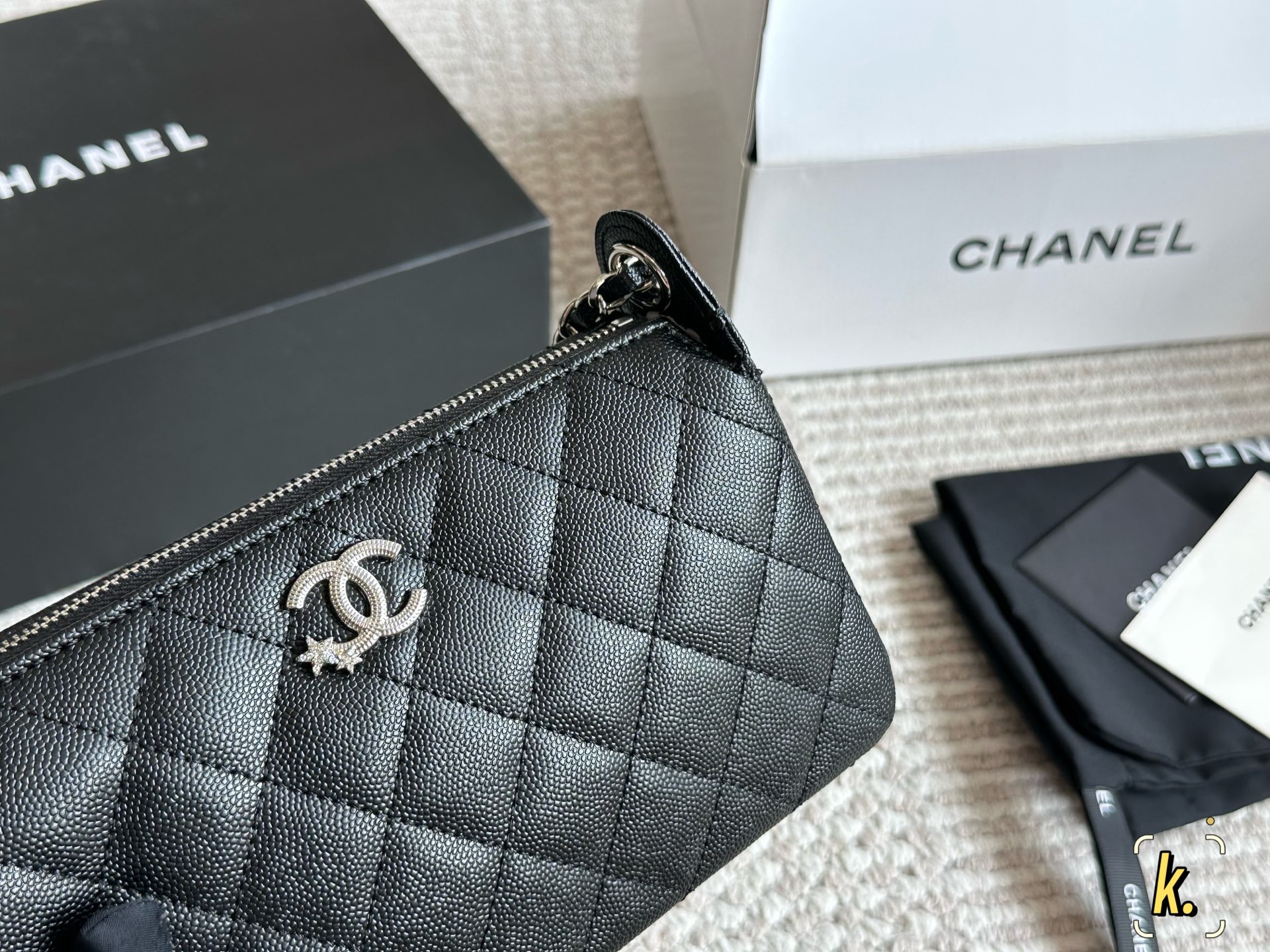 シャネル マトラッセ ミニショルダー ブラック 1色入 💼 - 画像 2