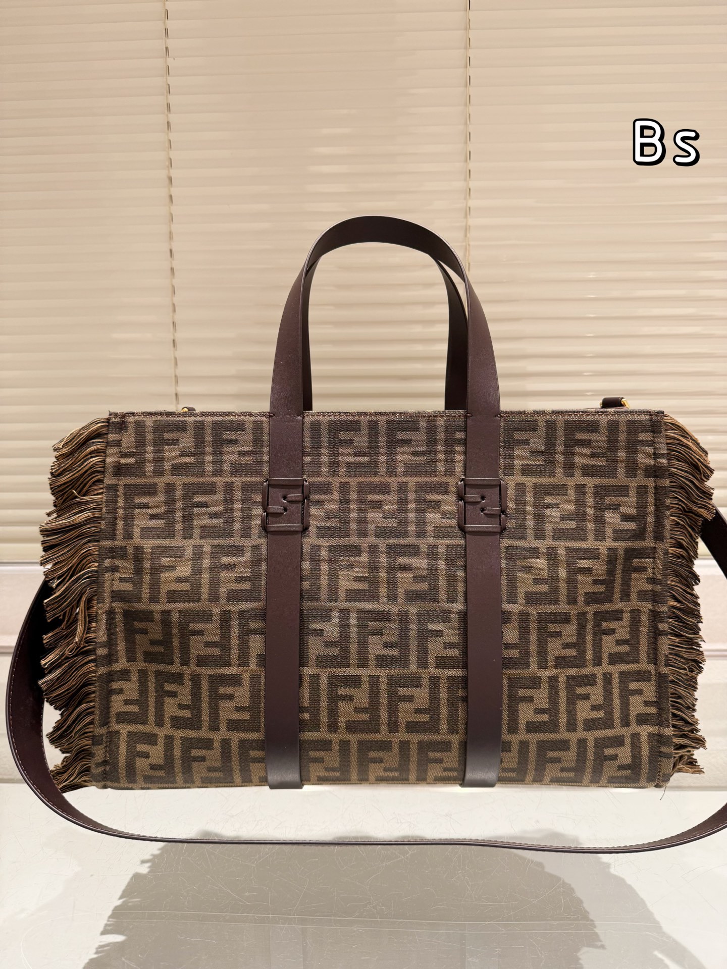 FENDI フェンディ フリンジトートバッグ ブラウン 1色入 🎩