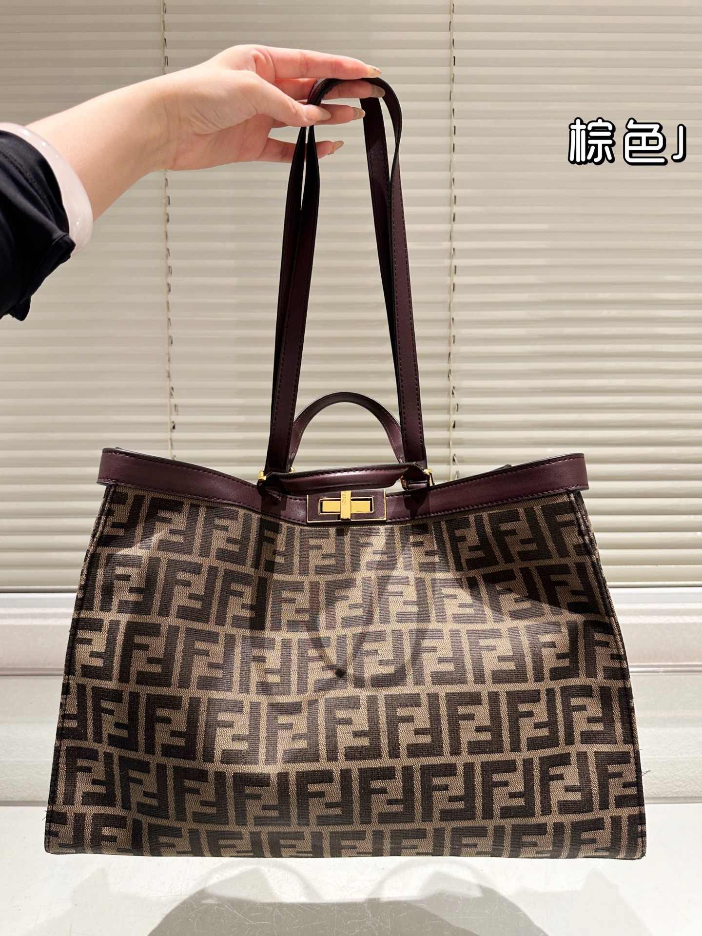 FENDI バッグ バッグ 1色入 🧺