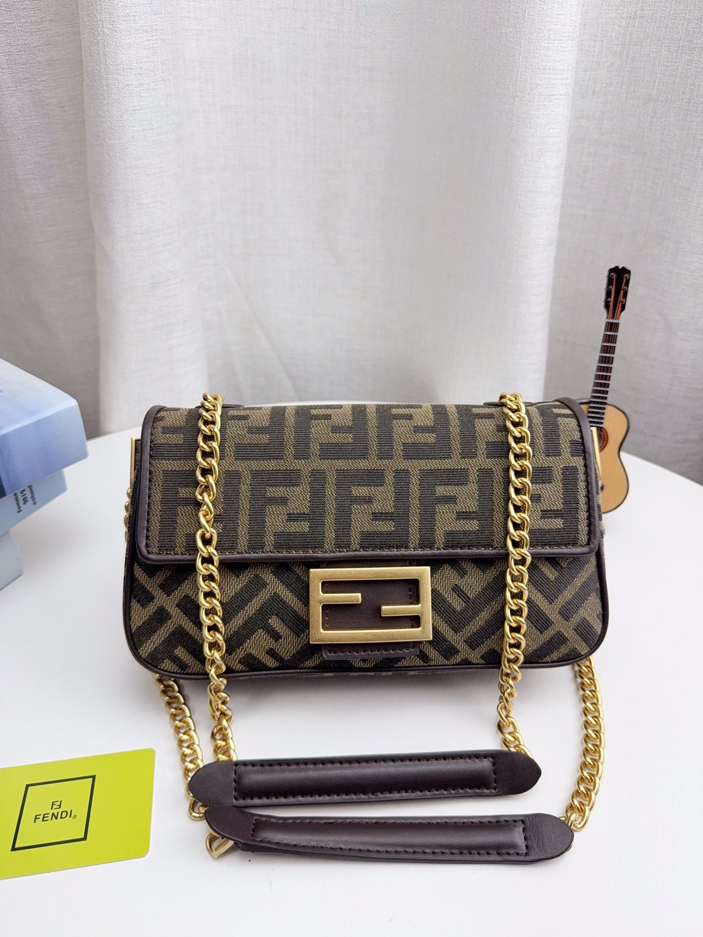 FENDI フェンディ ミニボストンバッグ ファブリック 2色入 🎩