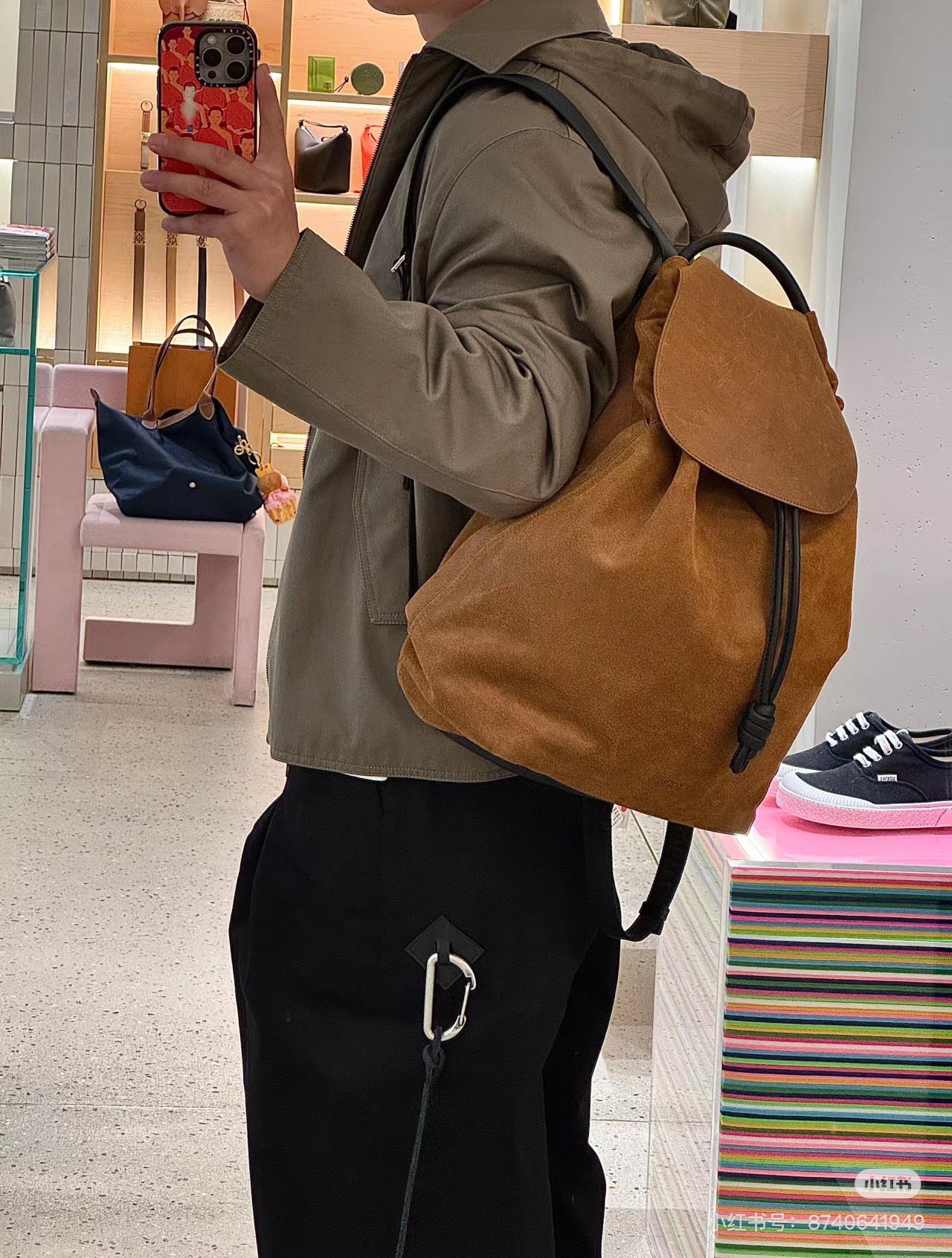 ロエベ スエード リュックサック ブラウン 1色入 🎒
