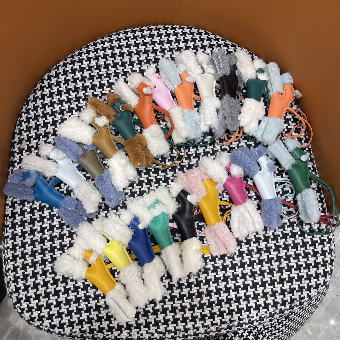 ふわふわ　可愛い　エルメス　バッグチャーム　Hermes　バディ　Buny　アクセサリー　21色　犬ちゃん - 画像 5