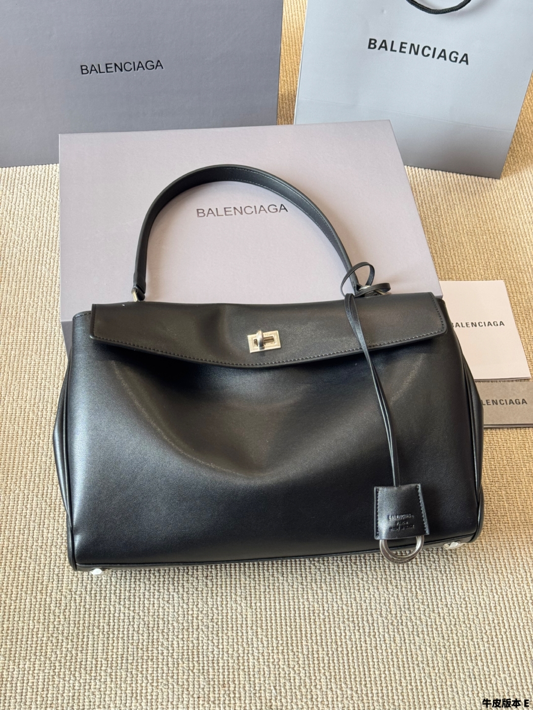 バレンシアガ レディース ハンドバッグ 4色入 🖤👜