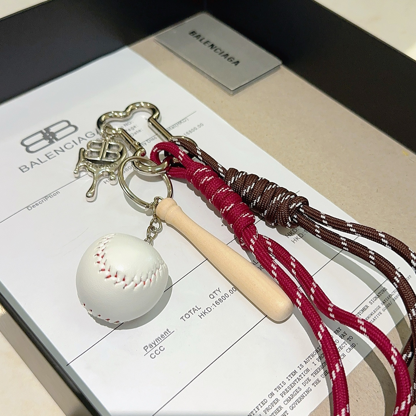 BALenciaga ロゴ チーム ファンシー キーホルダー 2色入 🎾