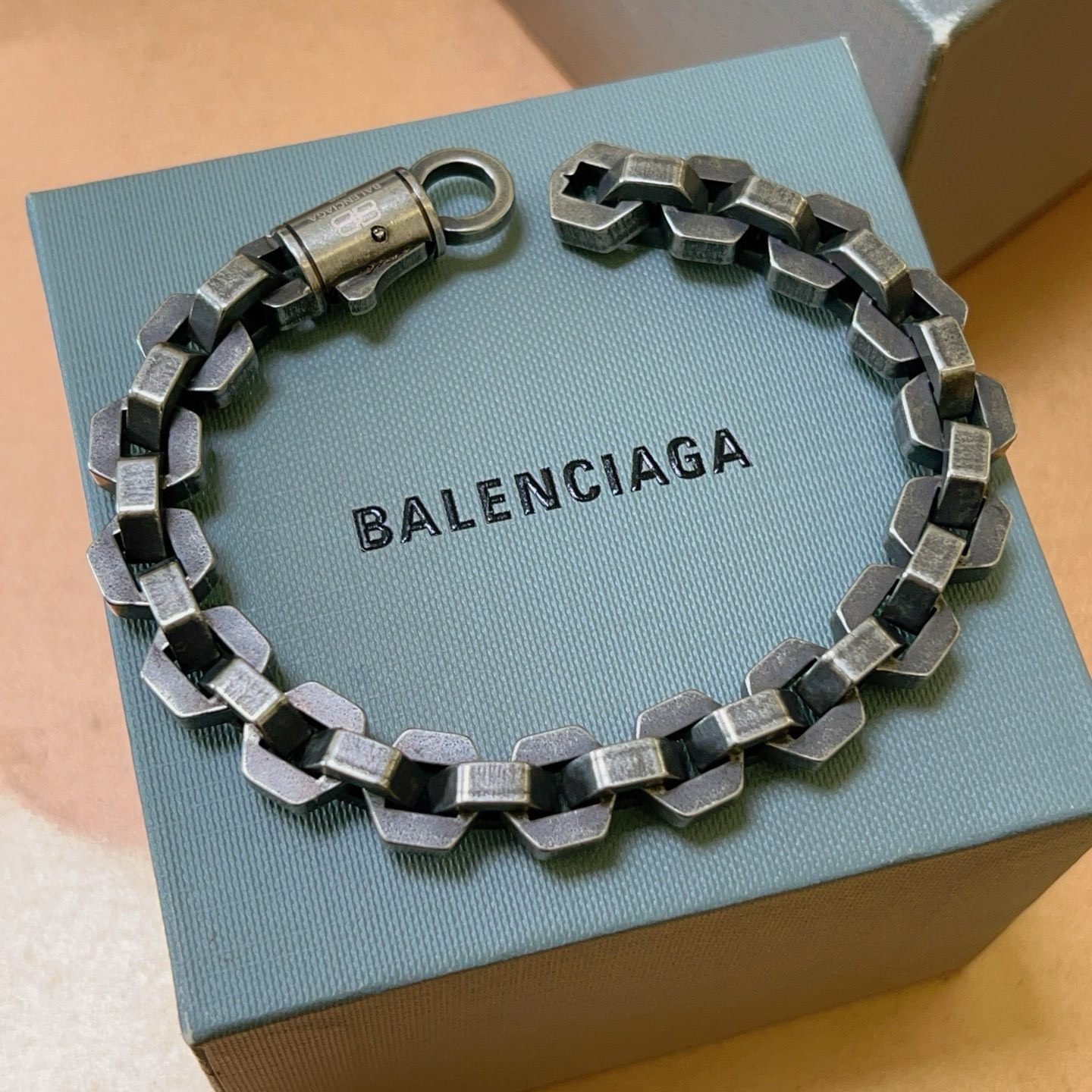 BALenciaga ブレスレット メンズ チェーンデザイン レザー風仕上げ 1色入 💎