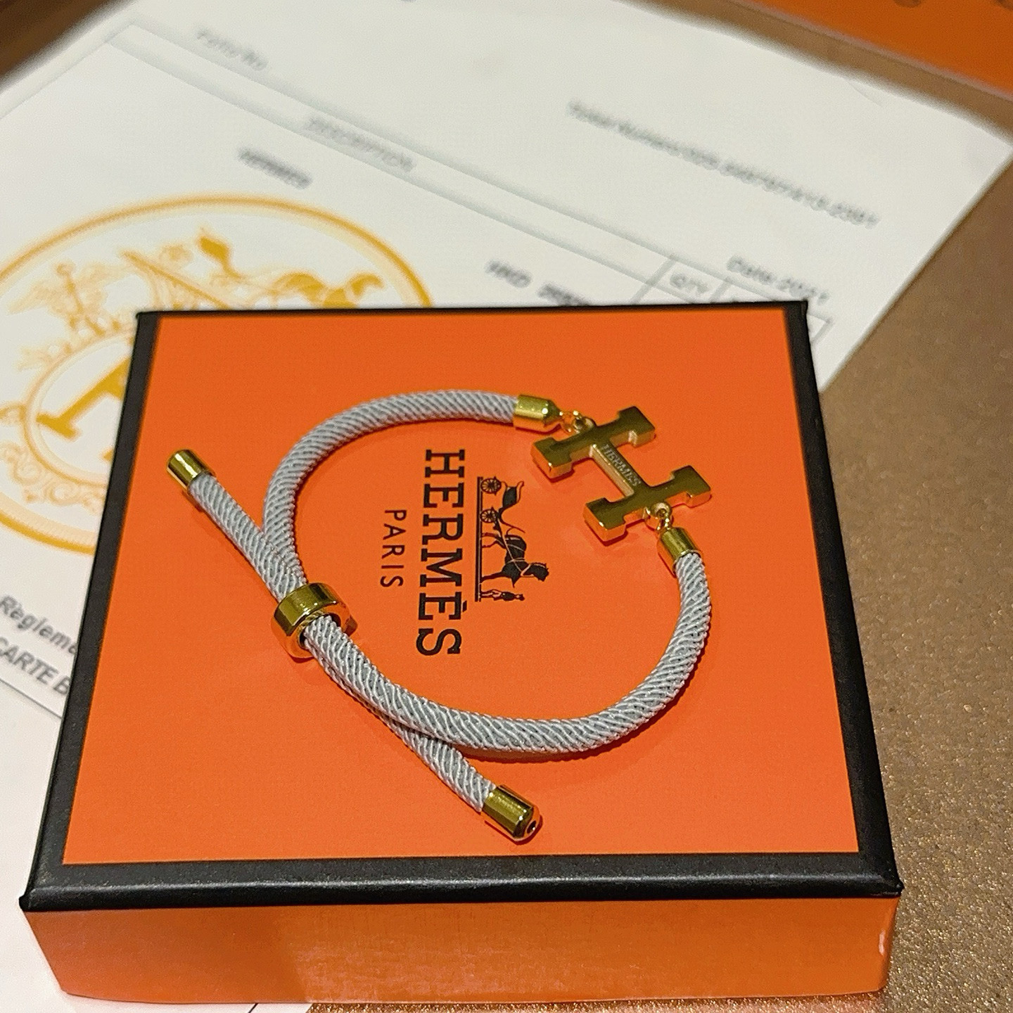 エレガントな HERMÈS ブレスレット グレー 1色入 💎
