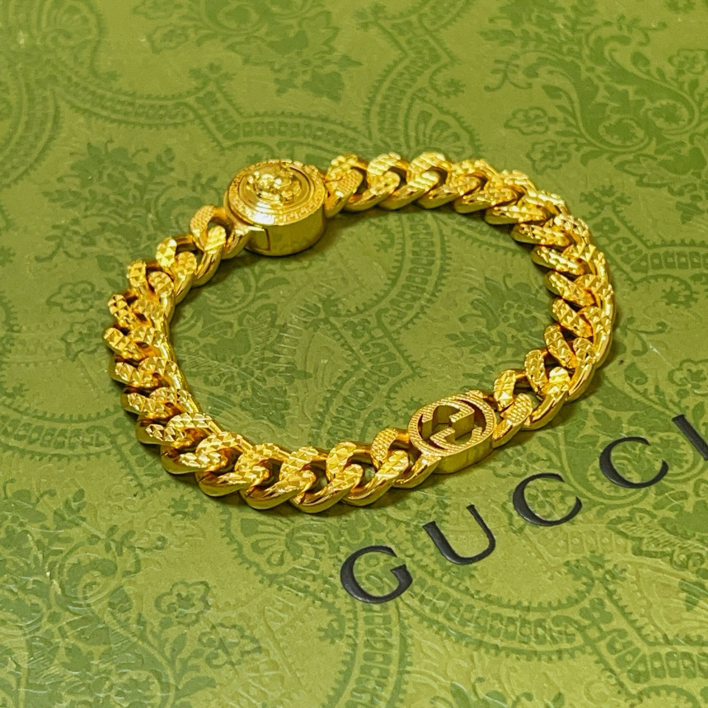 ゴンゴリの GUCCI ブレスレット 金色 メンズ レディース 2色入 💎
