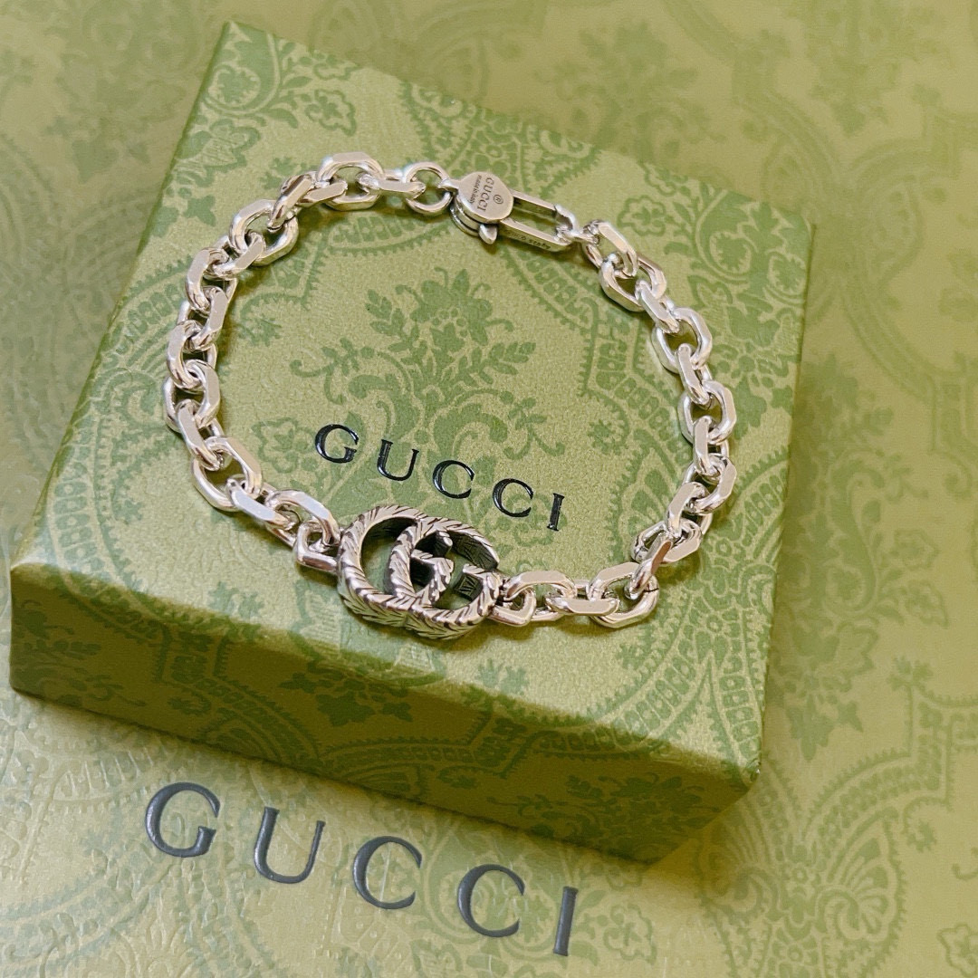 GUCCI ブレスレット シルバー 2色入 💎