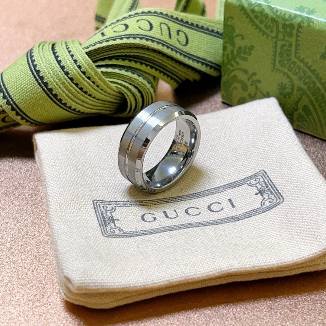GUCCI リング メンズ シルバー 1色入 ✨
