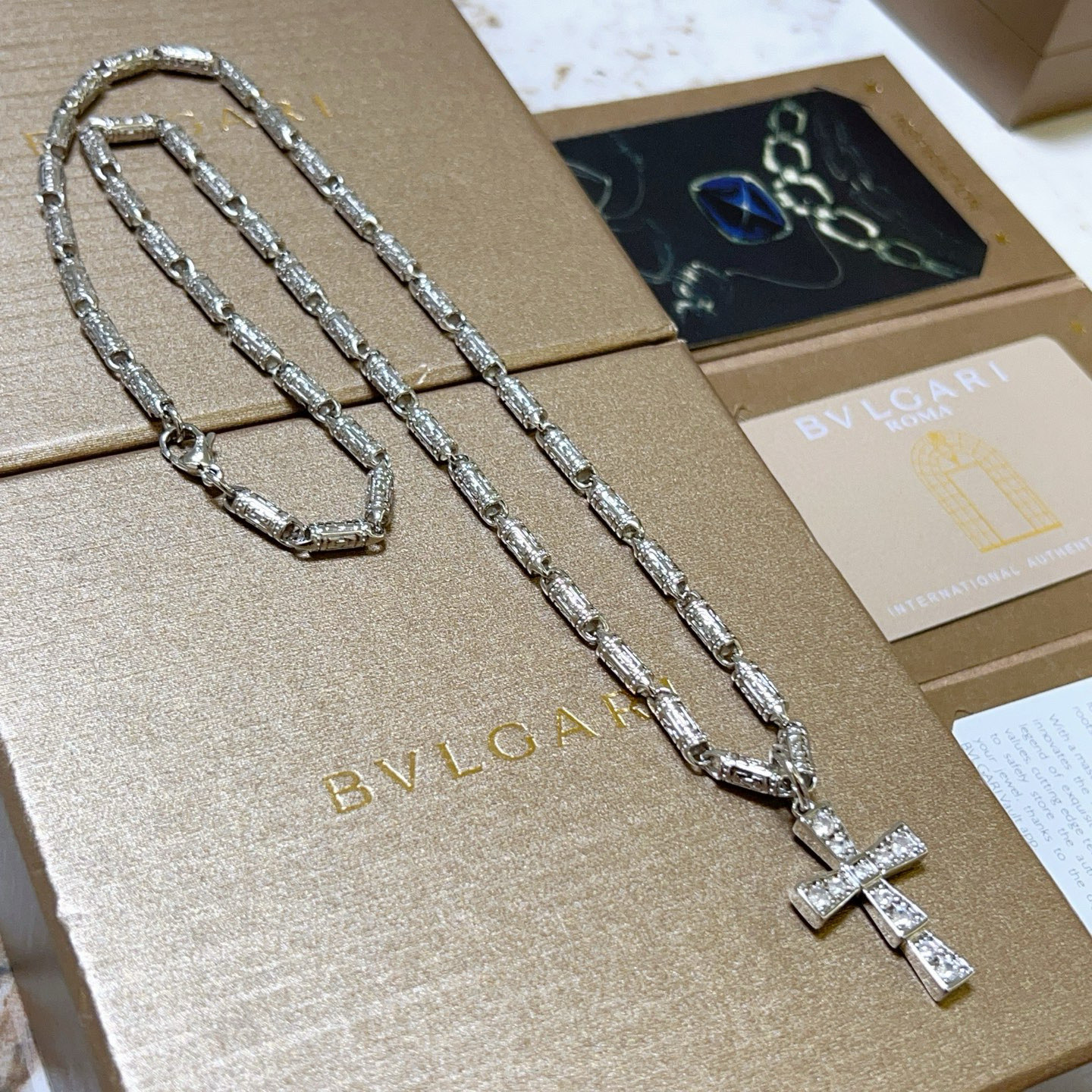 BVLGARI ネックレス クロス 2色入 💎