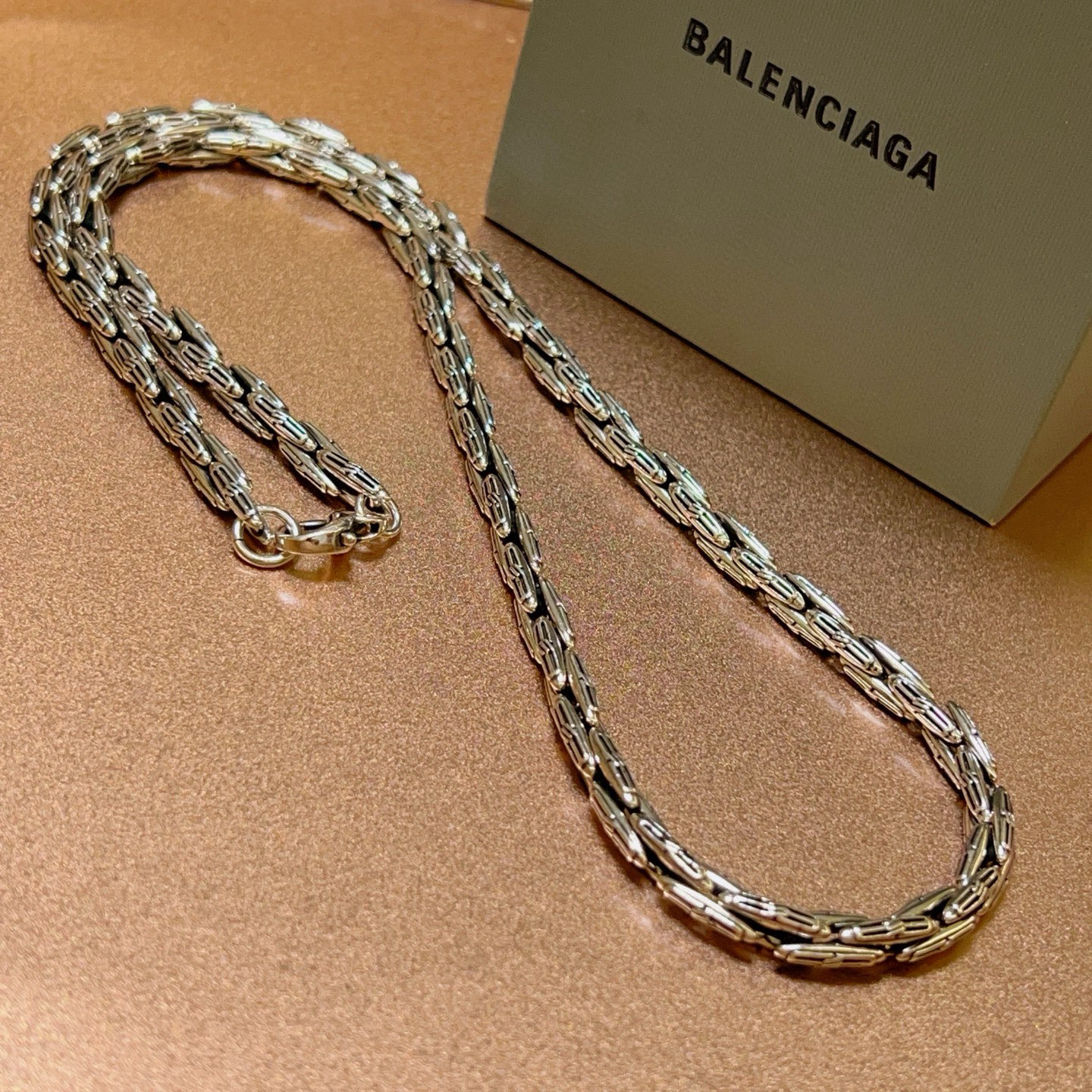 BALENCIAGA ネックレス シルバー 2色入 💎