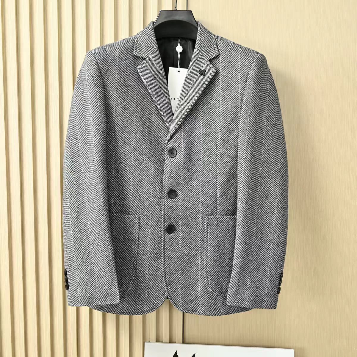 Gucci【02303】グッチ ベイonet 🧥 紳士ウールジャケット ハニカム柄 蝶結 ブラック 🧥✨ - 画像 3
