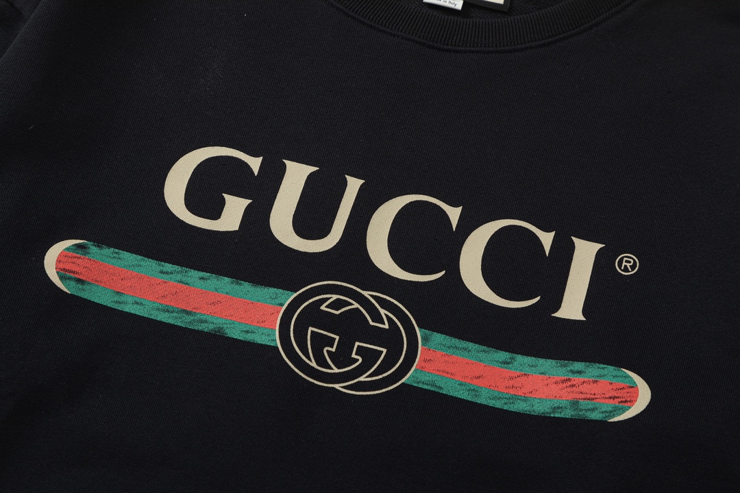 GUCCI ロゴプリントスウェットシャツ 2色入 - 画像 5