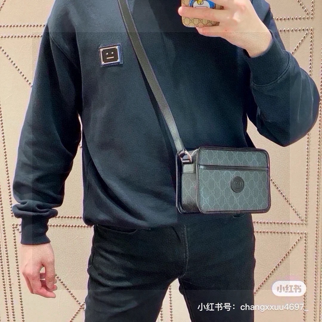 GUCCI グッチ メンズ カメラバッグ ブラック 1色入