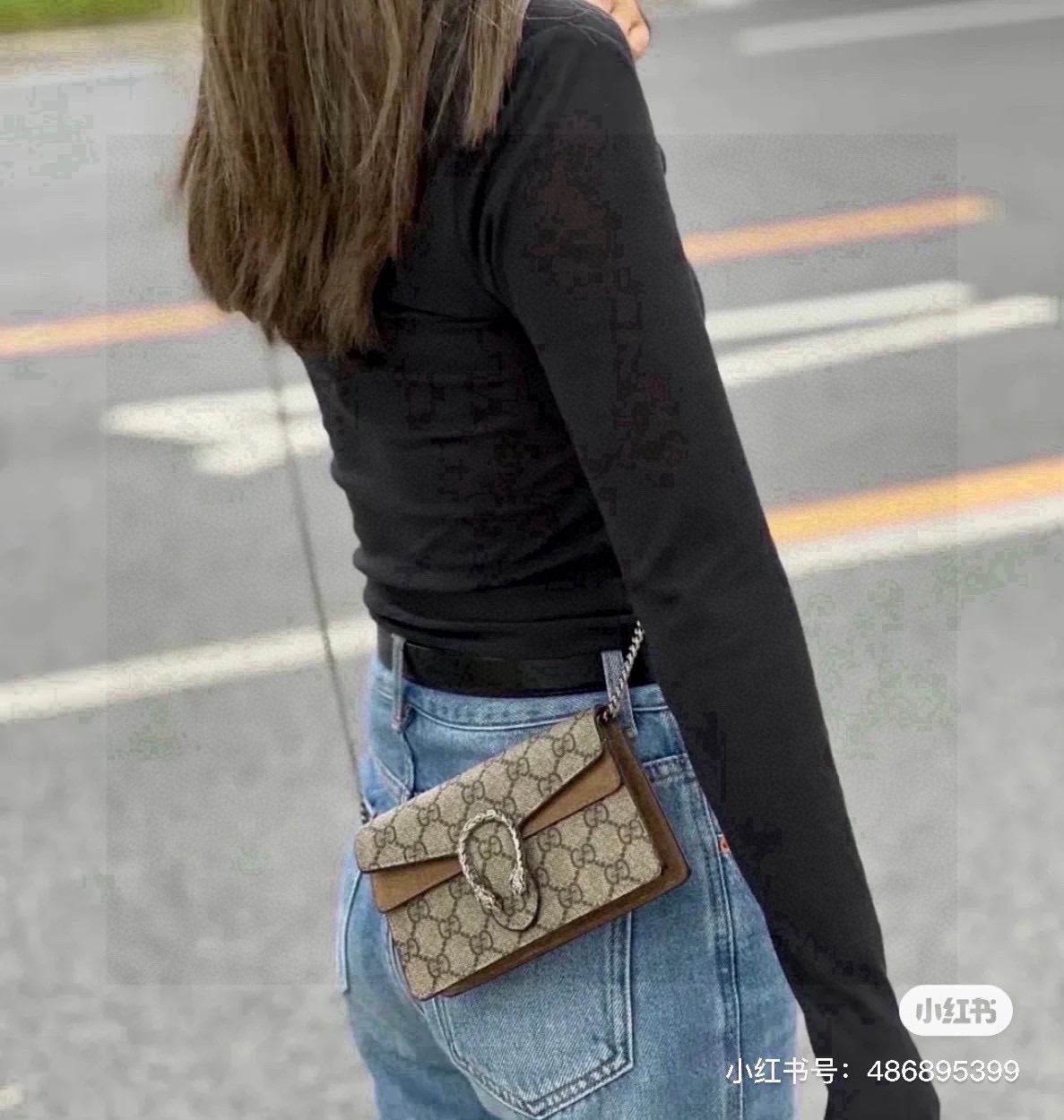 GUCCI ディアベル ミニショルダーバッグ ロゴ柄 チェーン付き 1色 - 画像 3