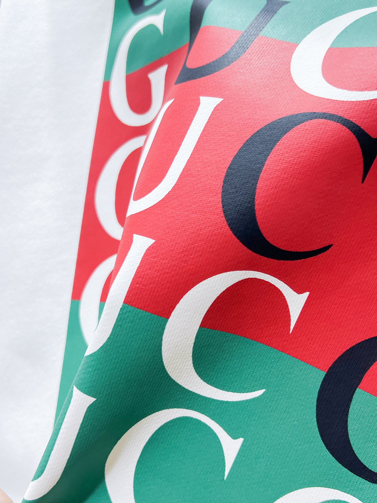 GUCCI 半袖 2色入 ロゴスウェットシャツ - 画像 7