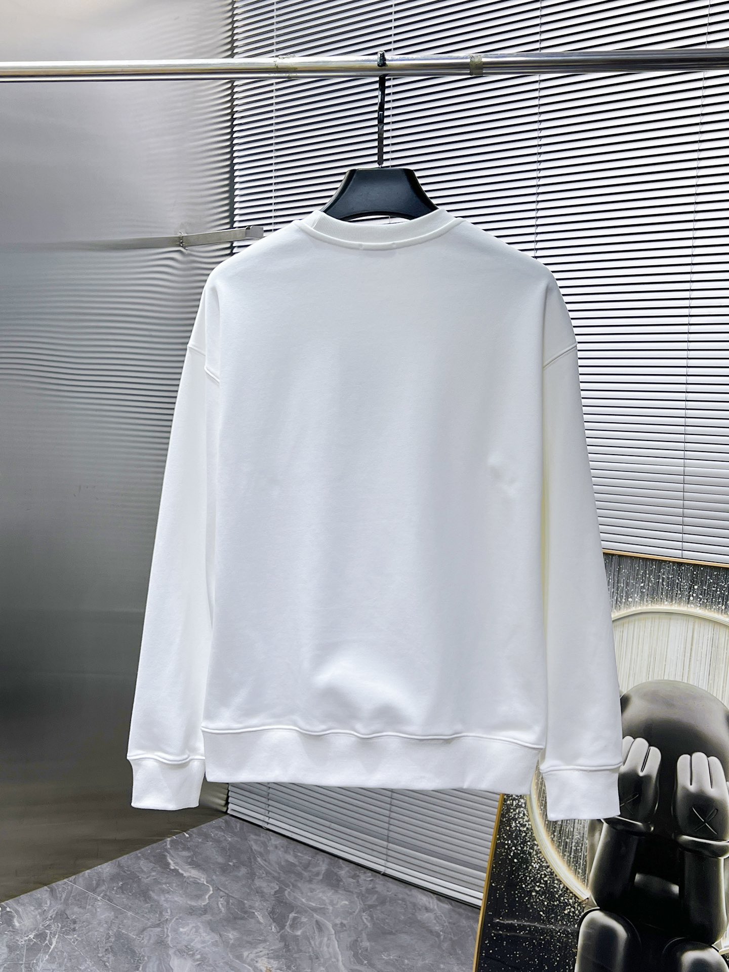 GUCCI ロゴプリントスウェットシャツ 2色入 - 画像 3