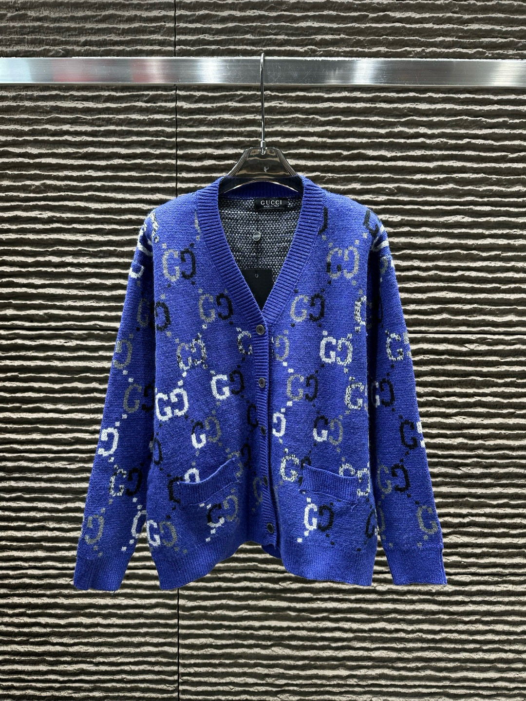 GUCCI ニットカーディガン ブルー・グレー 2色入 - 画像 2