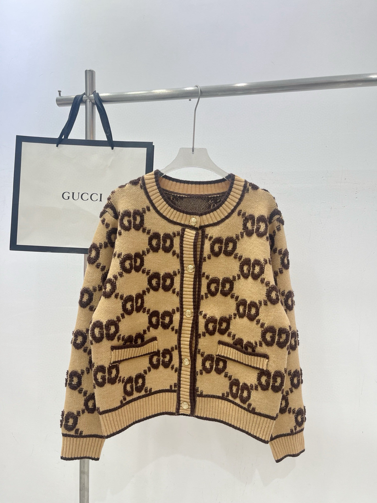 GUCCI ニットカーディガン 6色入 5枚組 レディース - 画像 7