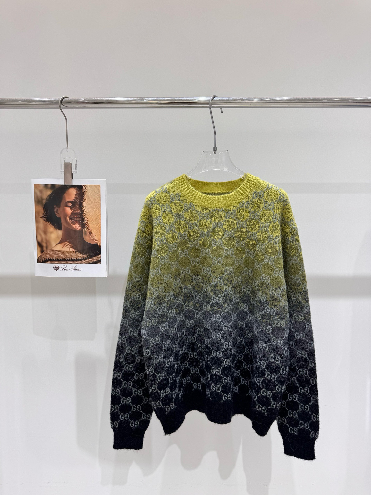GUCCI ニット 3色入 グラデーション柄 レディース