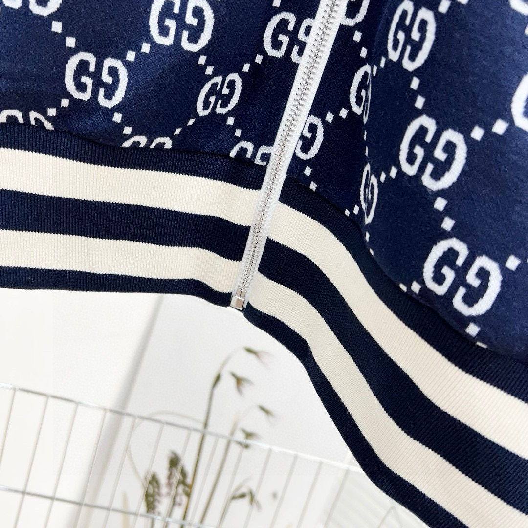 GUCCI メンズ トラックジャケット ブルーレッドライン 刺繍ロゴ 4色入 - 画像 7