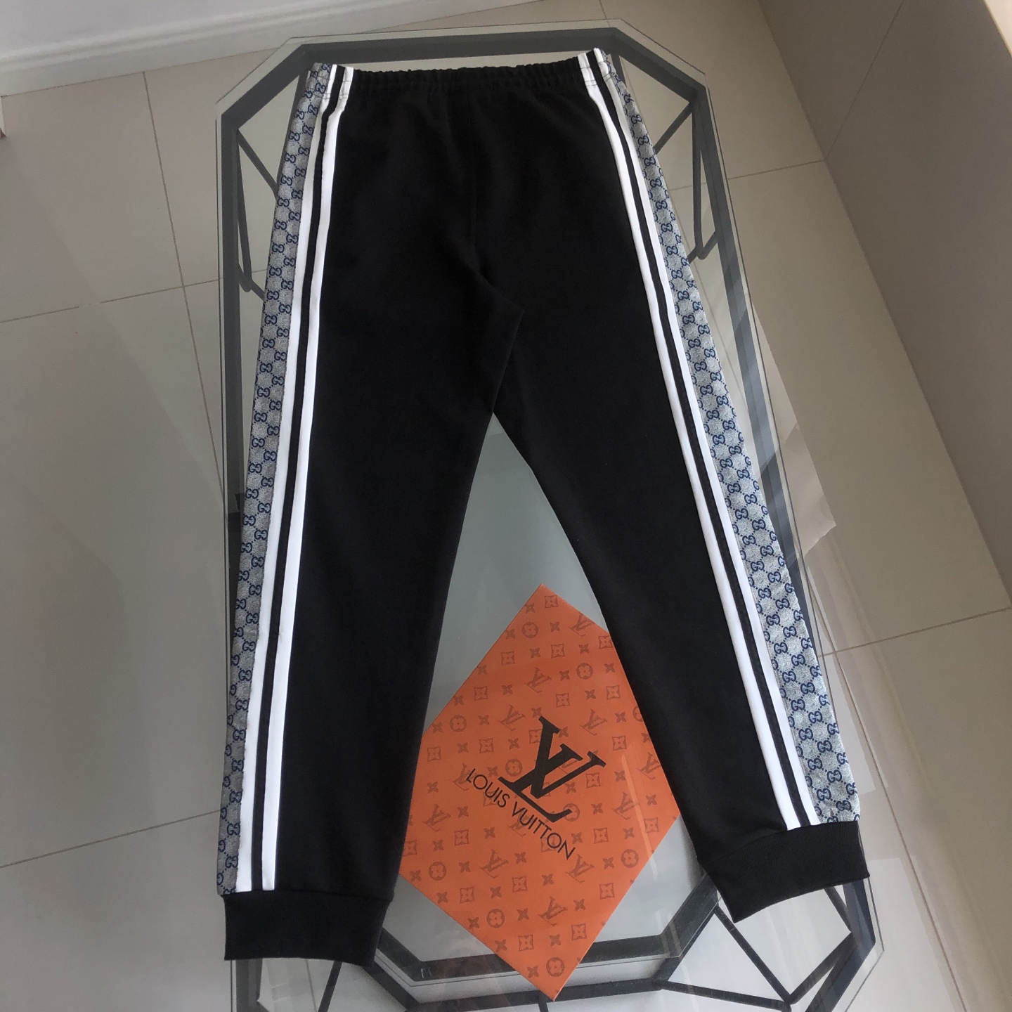 GUCCI スウェットパンツ ブラック 2色入 - 画像 2