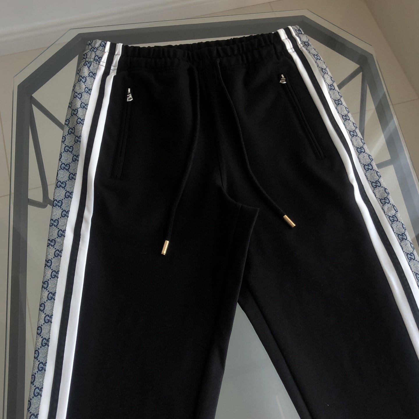 GUCCI スウェットパンツ ブラック 2色入 - 画像 3