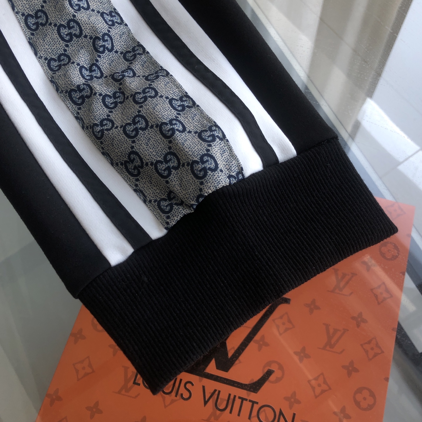 GUCCI スウェットパンツ ブラック 2色入 - 画像 7