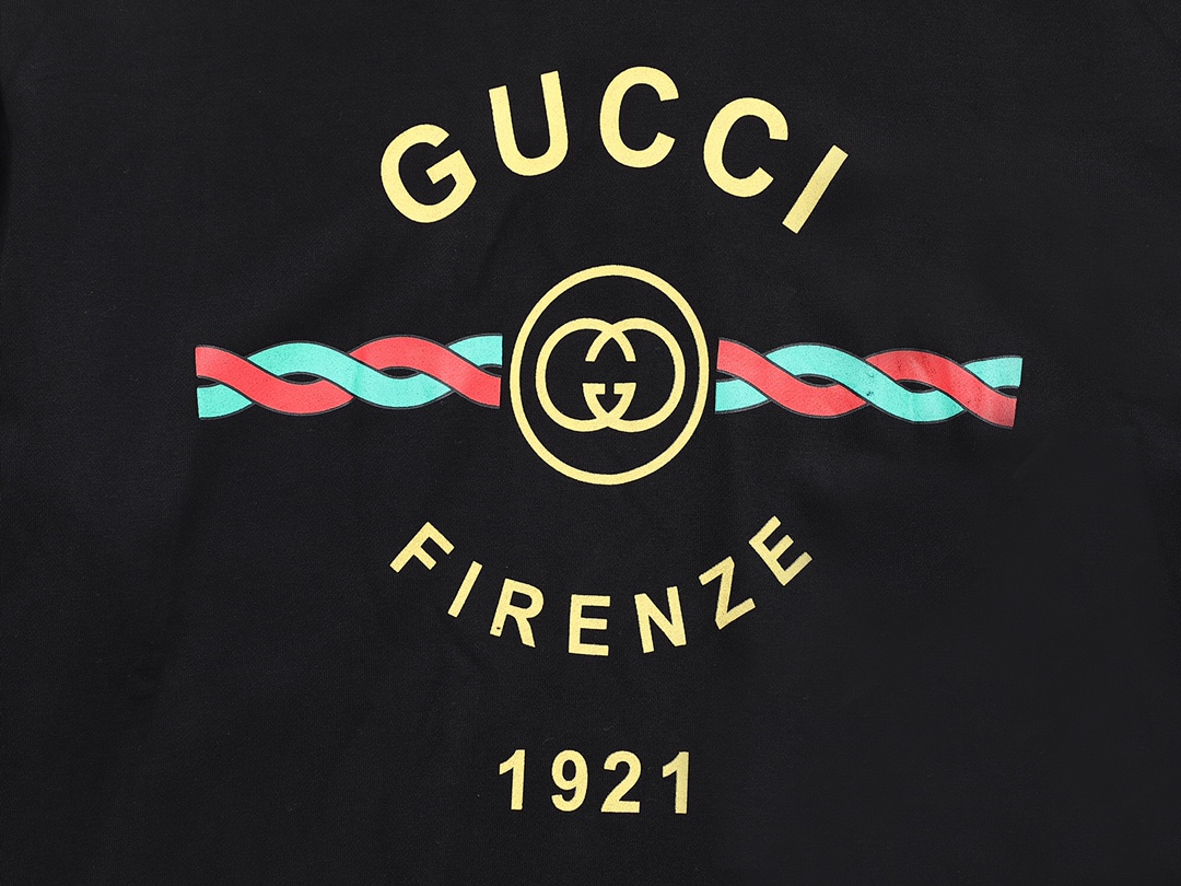 GUCCI ロゴプリント 半袖スウェット 黒 1色入 - 画像 6