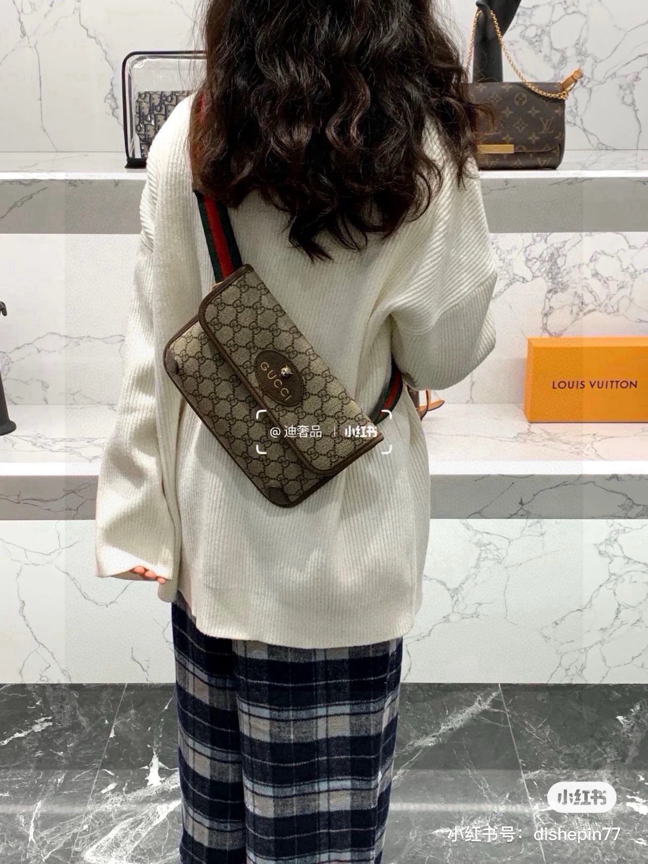GUCCI グッチ ウォレット ベルト付き 2色入 - 画像 2