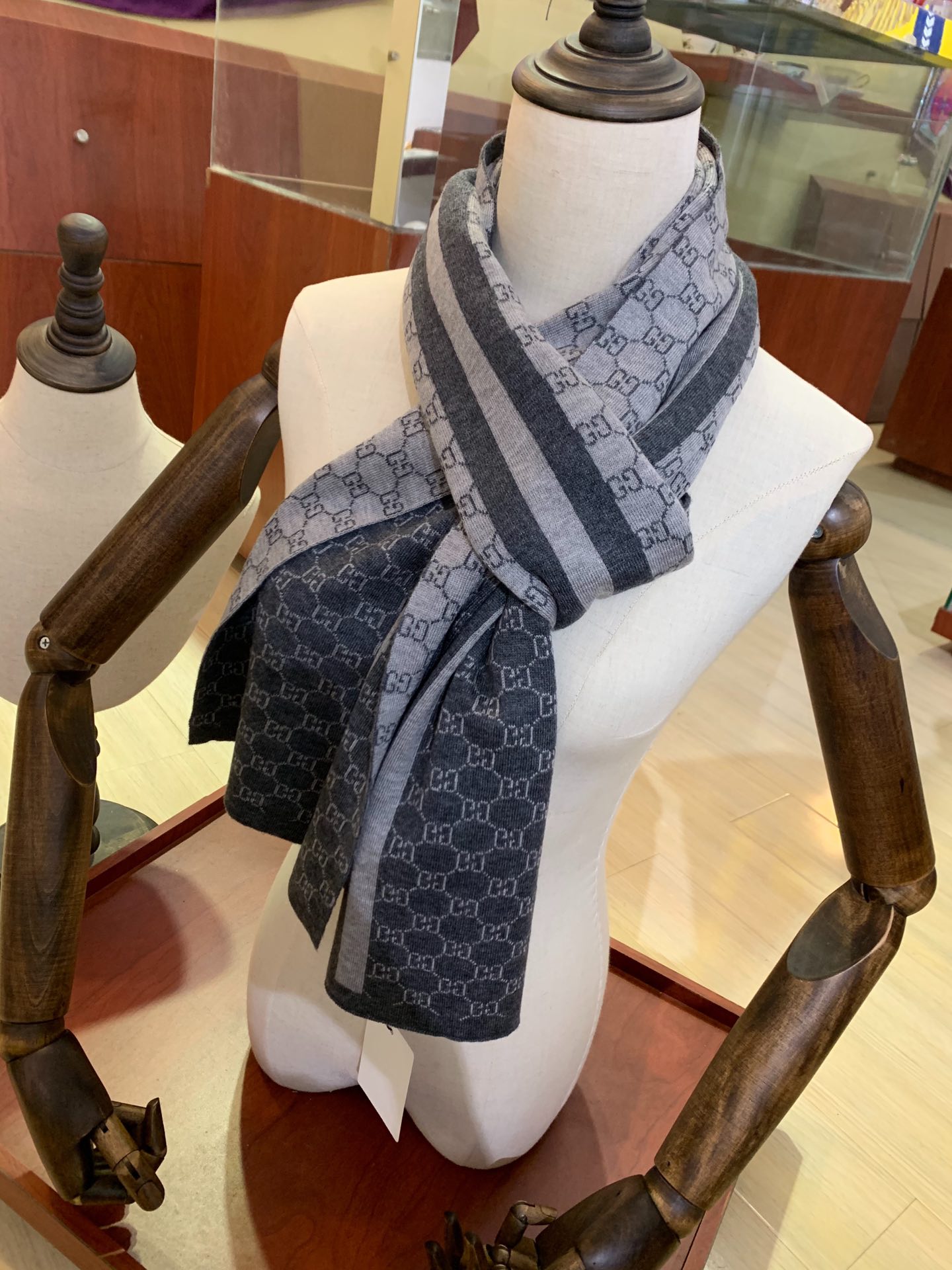 GUCCI スカーフ 3色入 メンズ レディース 保温 - 画像 8