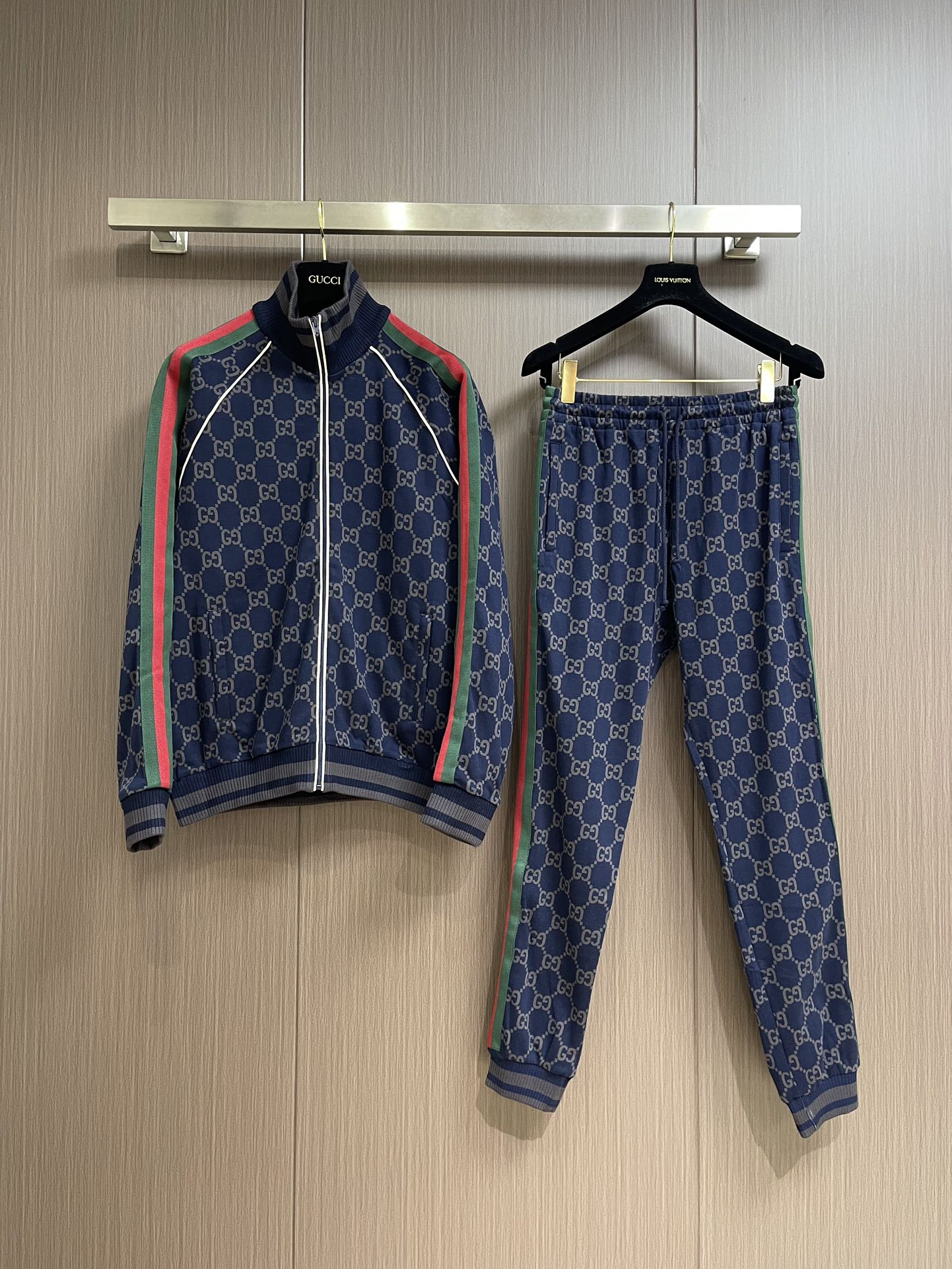 GUCCI メンズ トラックパンツ ブルー 2点セット - 画像 3