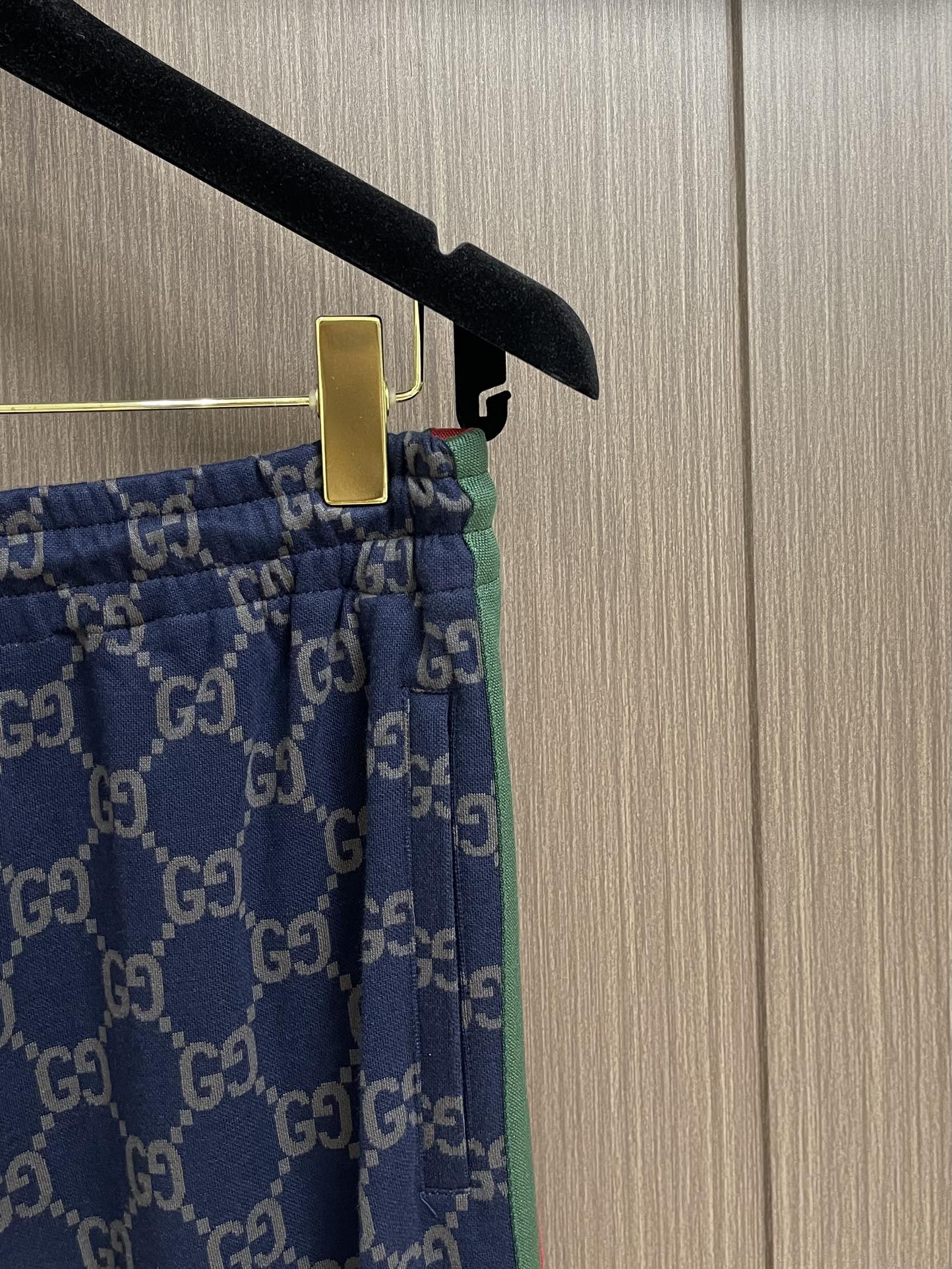 GUCCI メンズ トラックパンツ ブルー 2点セット - 画像 4