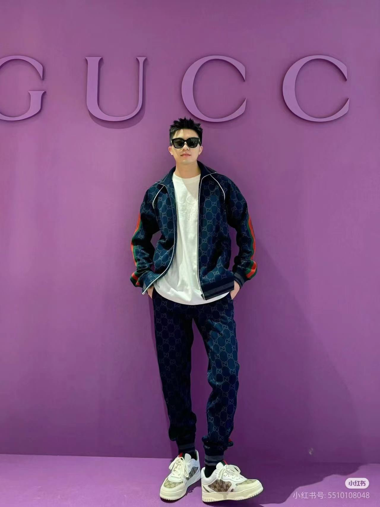 GUCCI メンズ ジョガーパンツ ネイビー 1色入 - 画像 2