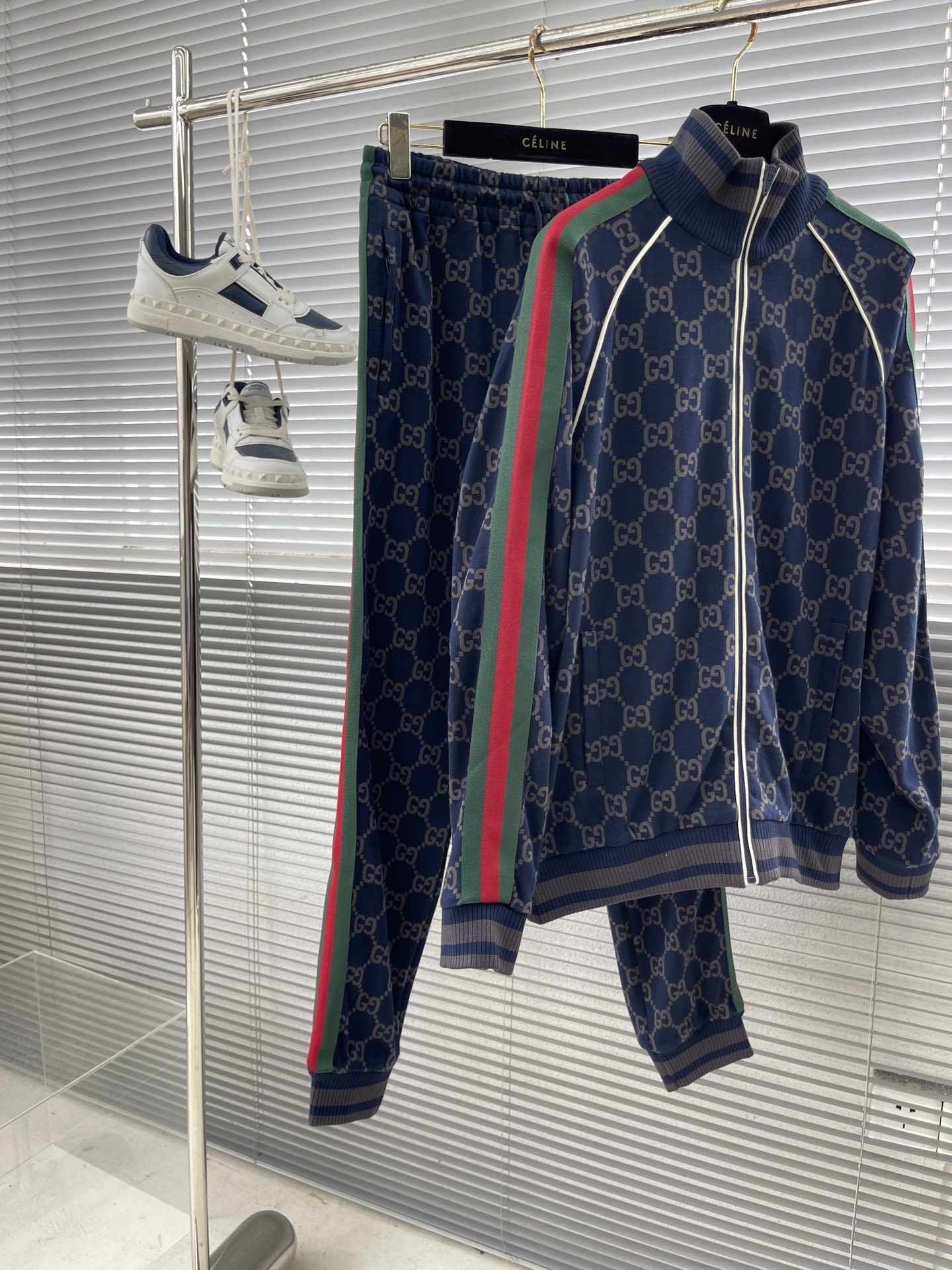 GUCCI メンズ トラックパンツ ブルー 1色入 - 画像 2