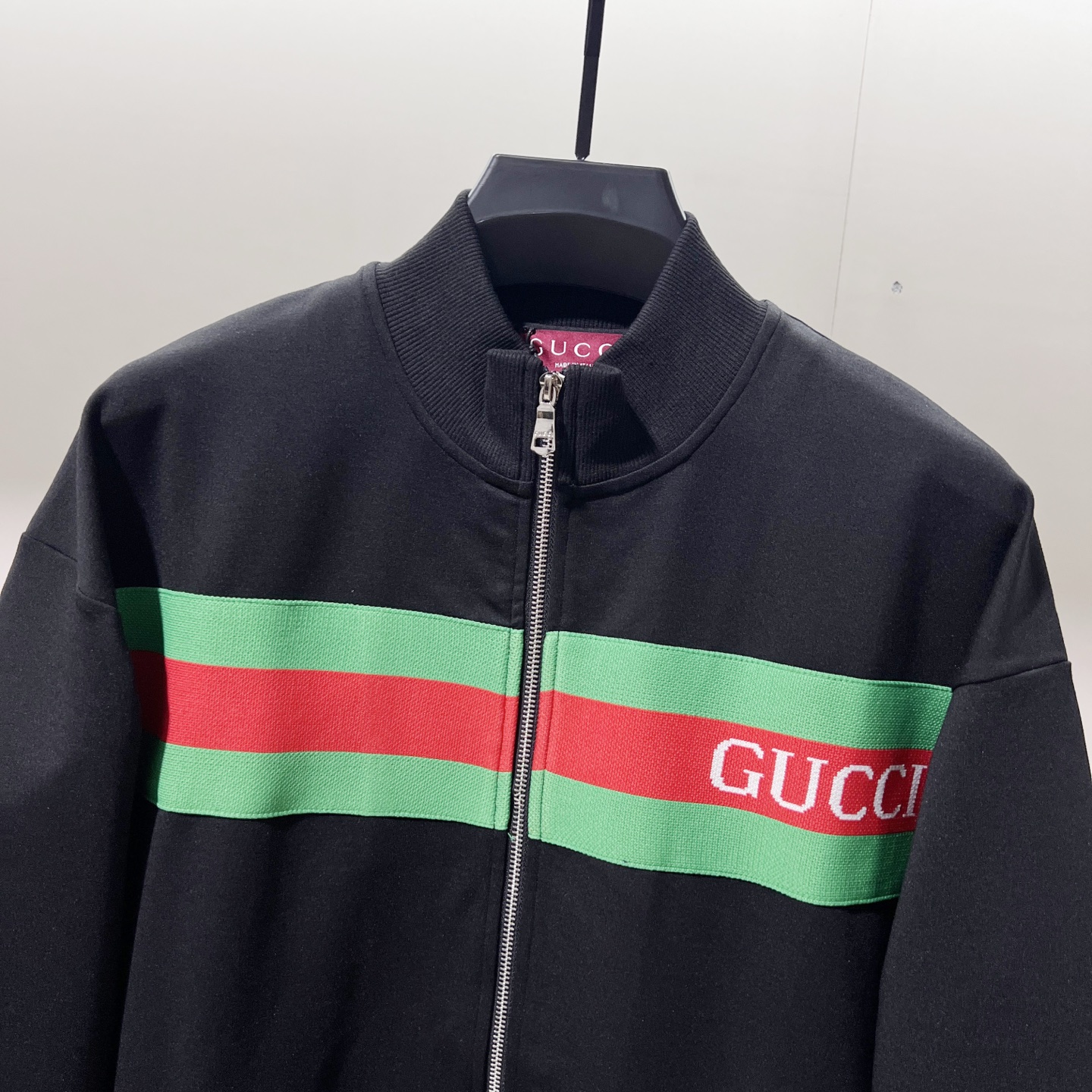 GUCCI フードなしジャケット ブラック 1色 - 画像 3