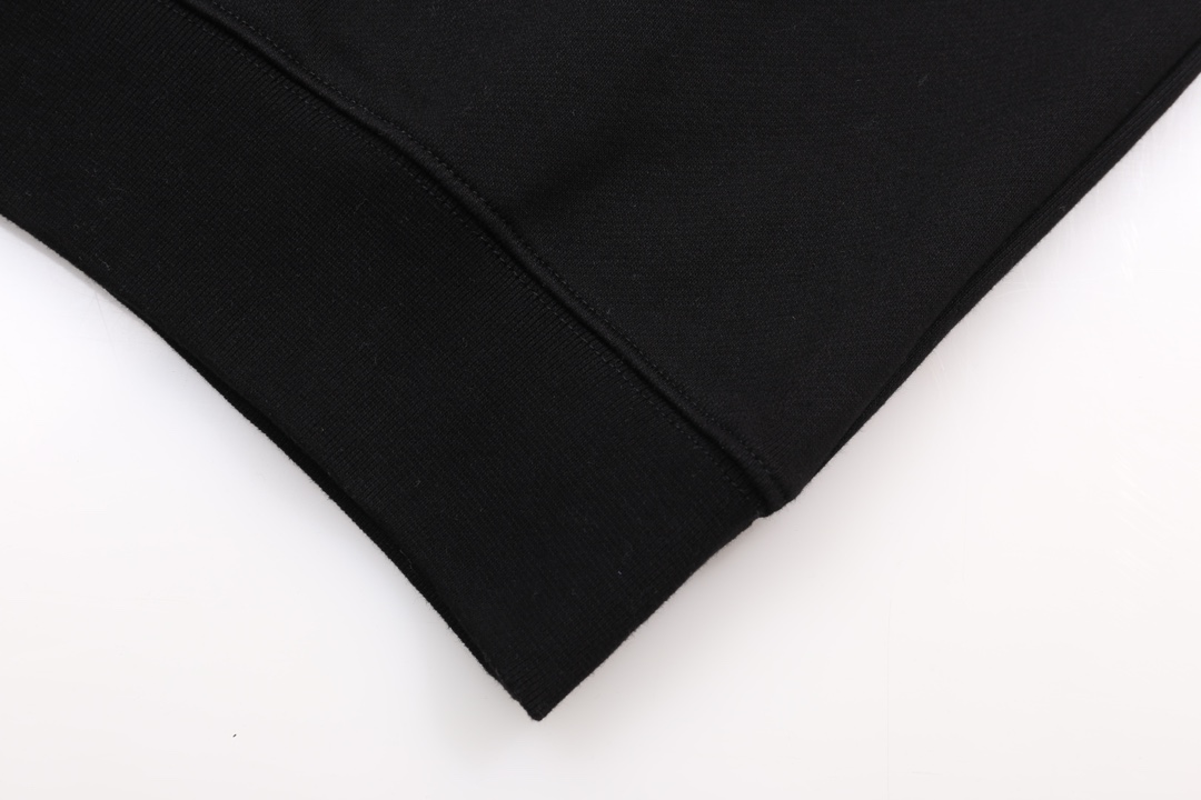 GUCCI ブラック 半袖スウェットシャツ 1色入 - 画像 6
