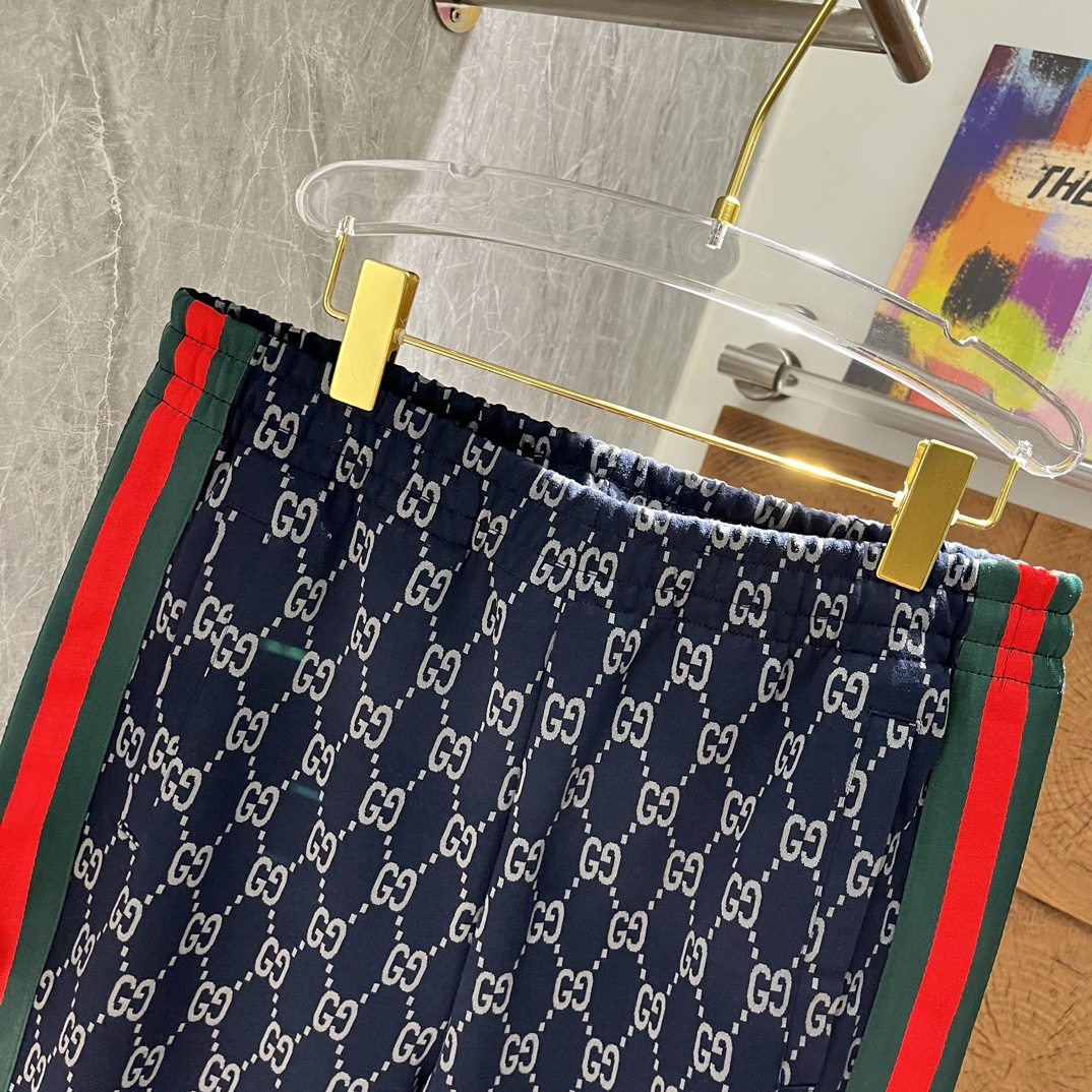 GUCCI パンツ 2色入 メンズ レギンス ダークネイビー レッド、グリーンストライプ - 画像 3
