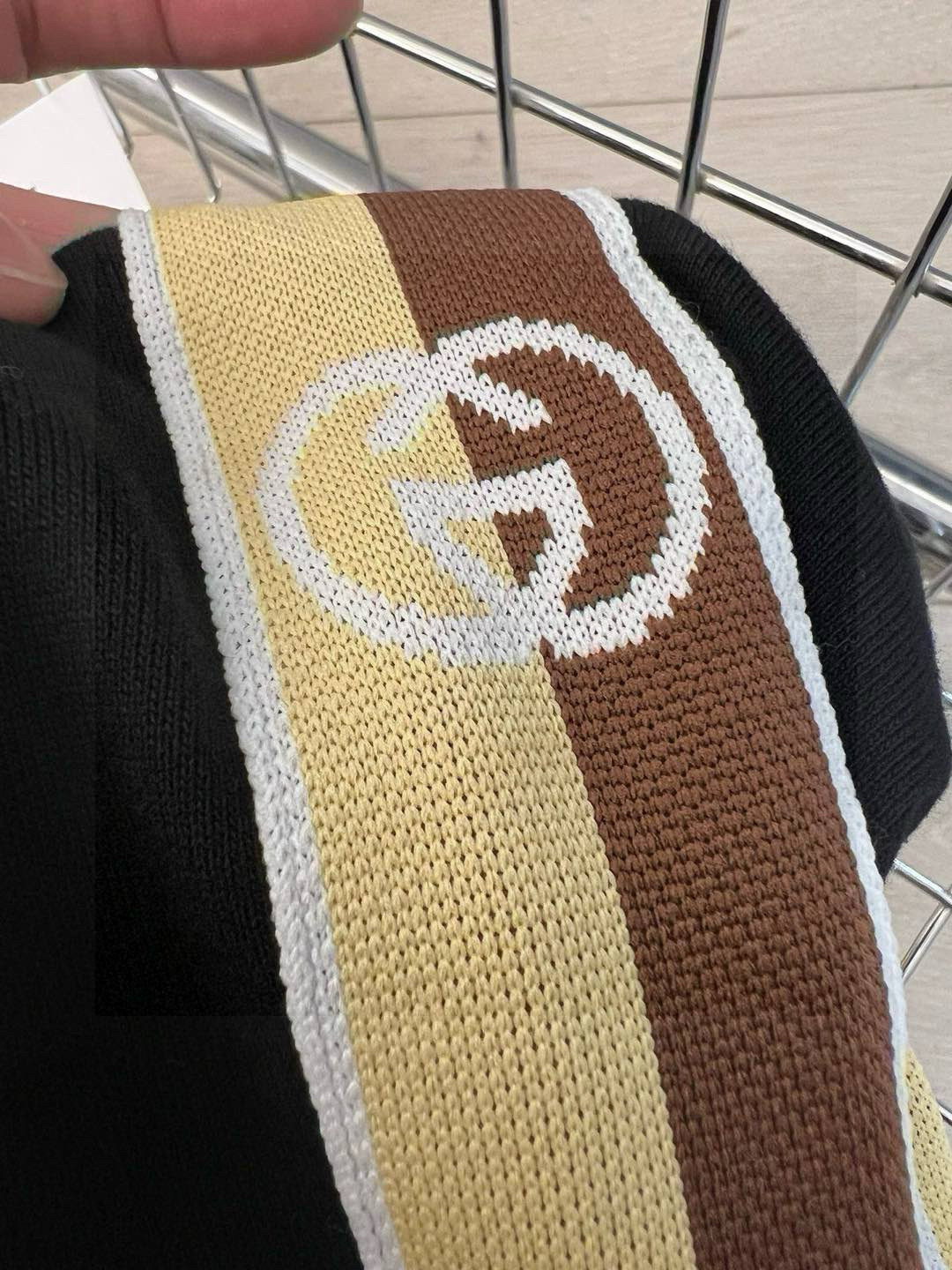GUCCI メンズ スウェットパンツ ブラック 3色入 - 画像 9