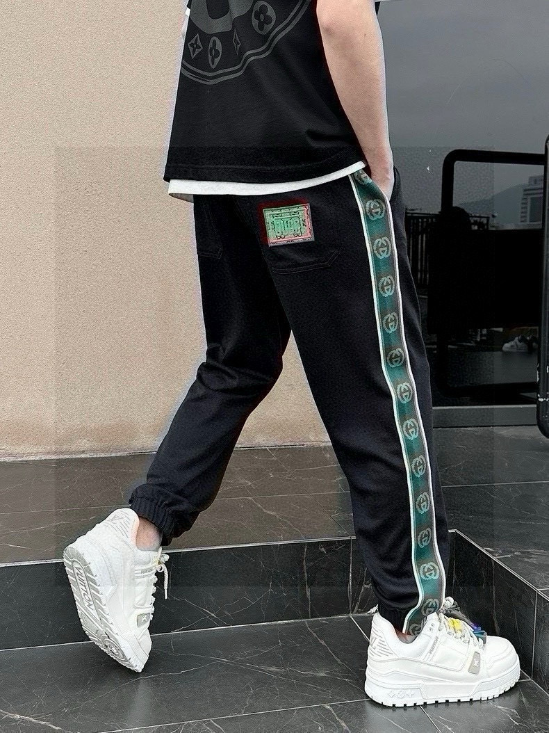 GUCCI メンズ フレックスパンツ ブラック 1色 - 画像 4