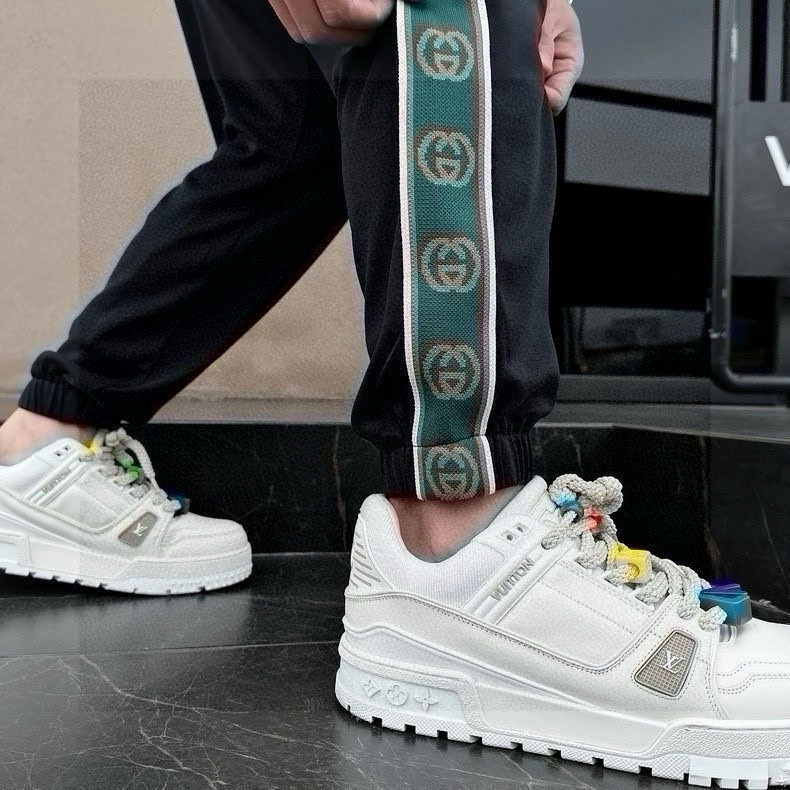GUCCI メンズ フレックスパンツ ブラック 1色 - 画像 5
