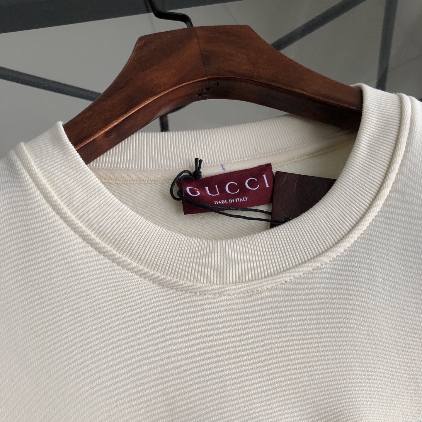 GUCCI ロゴ スウェットシャツ 2色入 - 画像 3