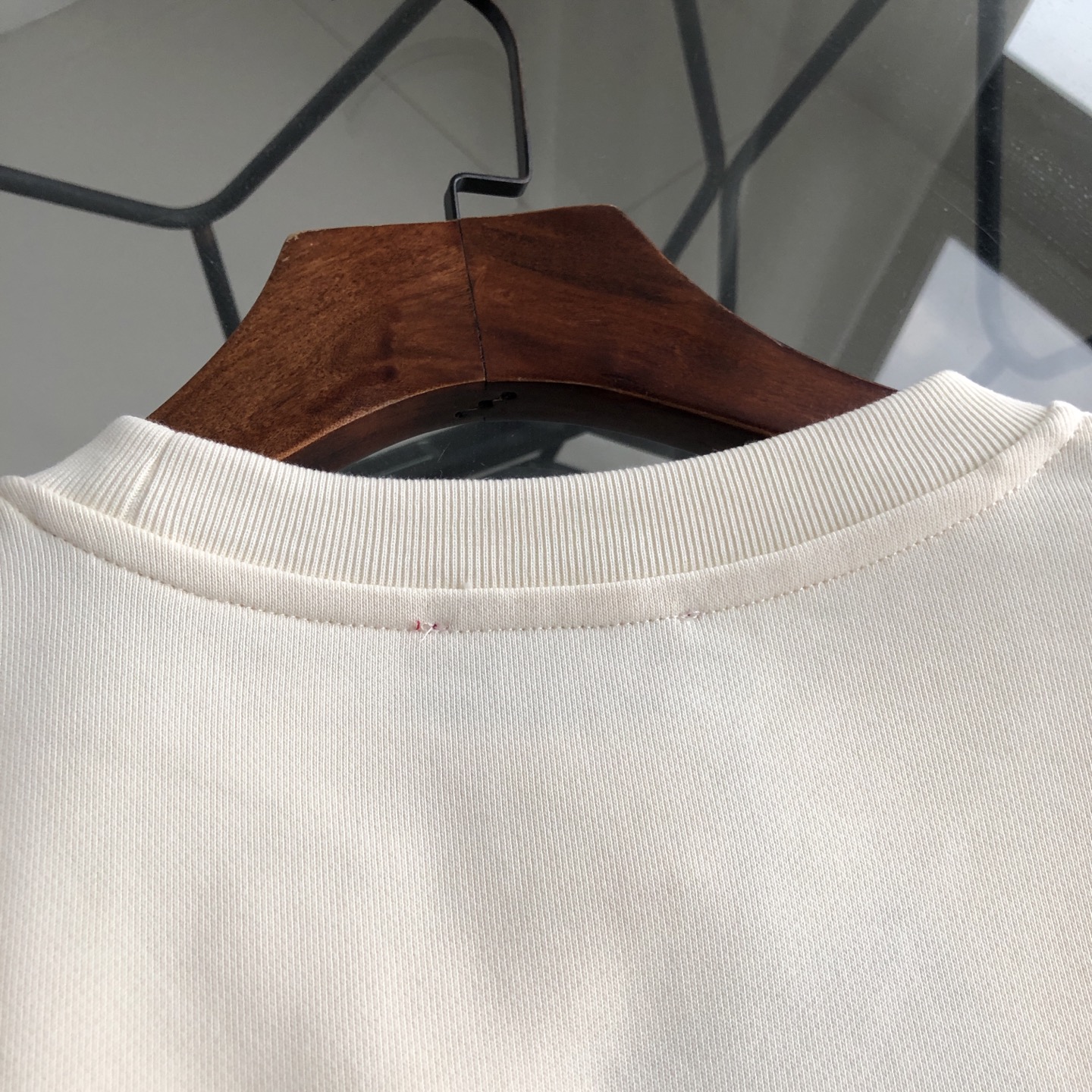 GUCCI ロゴ スウェットシャツ 2色入 - 画像 6