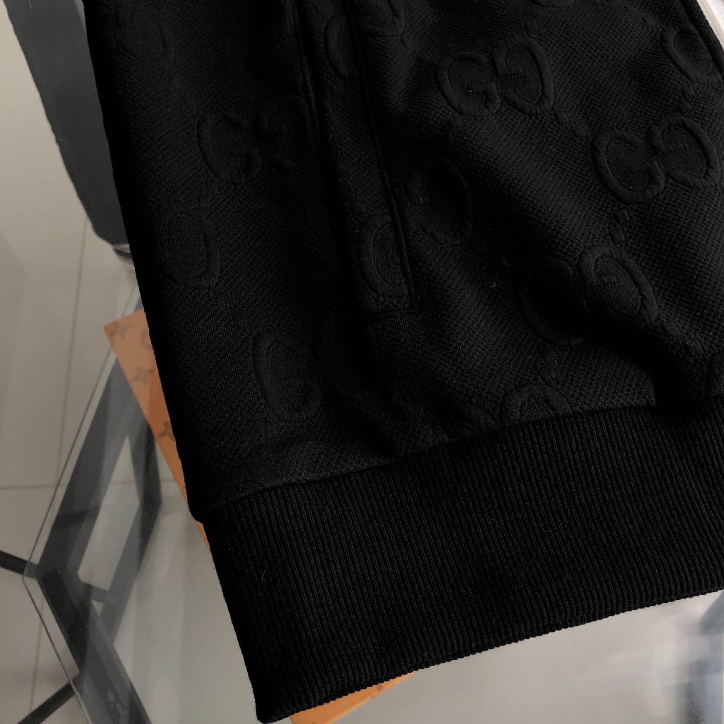 GUCCI メンズ トラックジャケット 黒 レッド/ネイビー/ホワイトストライプ 1色 - 画像 6