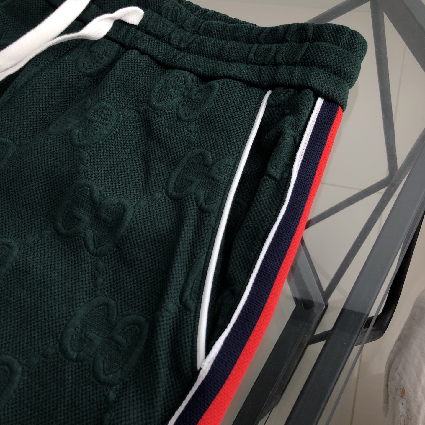 GUCCI グッチ メンズ トラックパンツ 3色入 - 画像 4