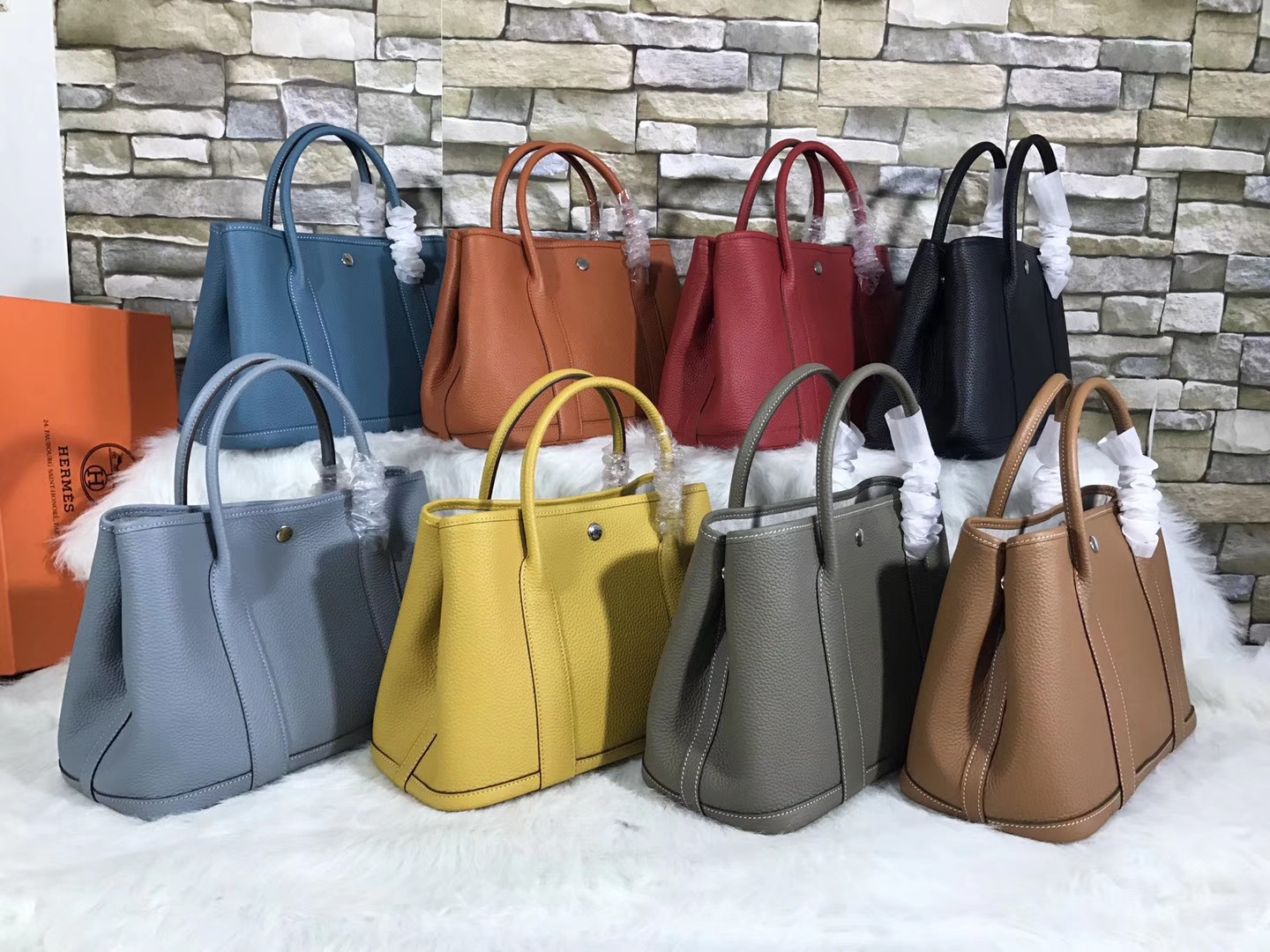 エレガントな HERMES ガーデンバッグ 8色入 🎉 人気のミニハンドバッグ ショッピングバッグとしても大活躍 🛍️