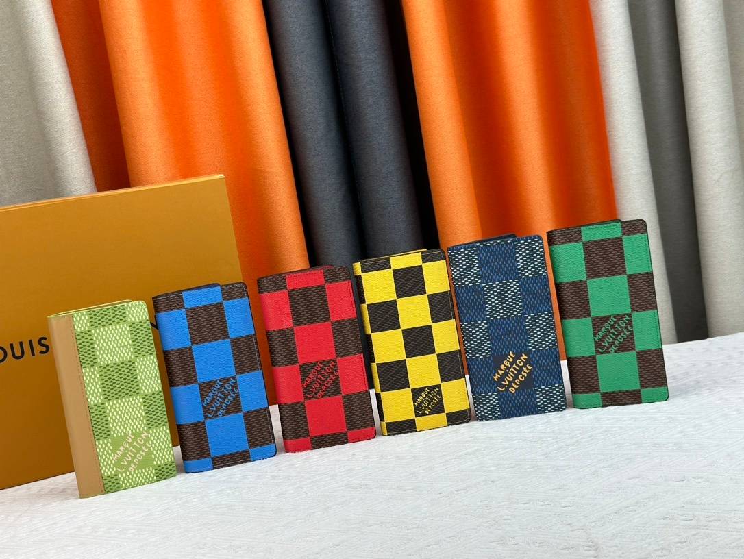 LOUIS VUITTON ルイヴィトン モノグラム 長財布 ラウンドファスナー ジッピー レディース ブラック