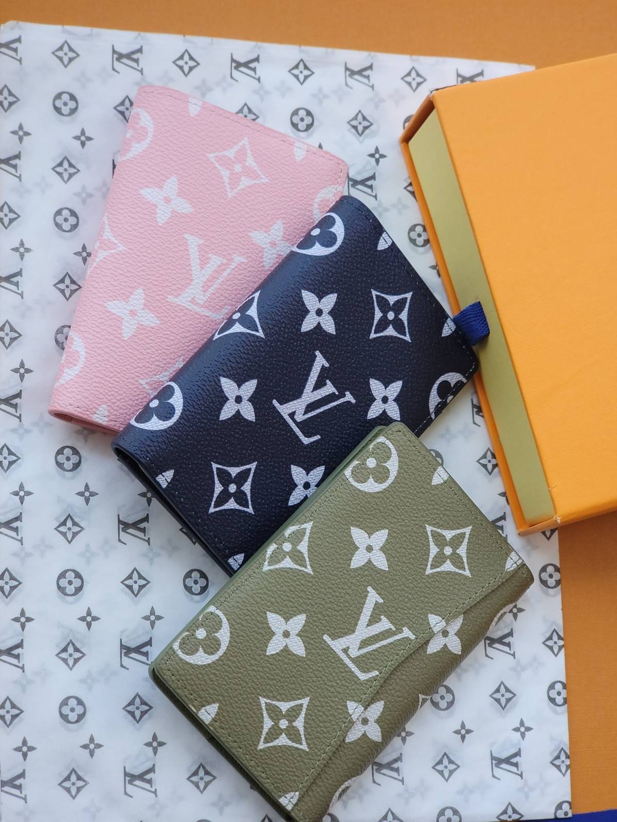ルイヴィトン LOUIS VUITTON モノグラム ダミエ 長財布 二つ折り財布 レディース ブラック ホワイト ピンク レッド - 画像 8